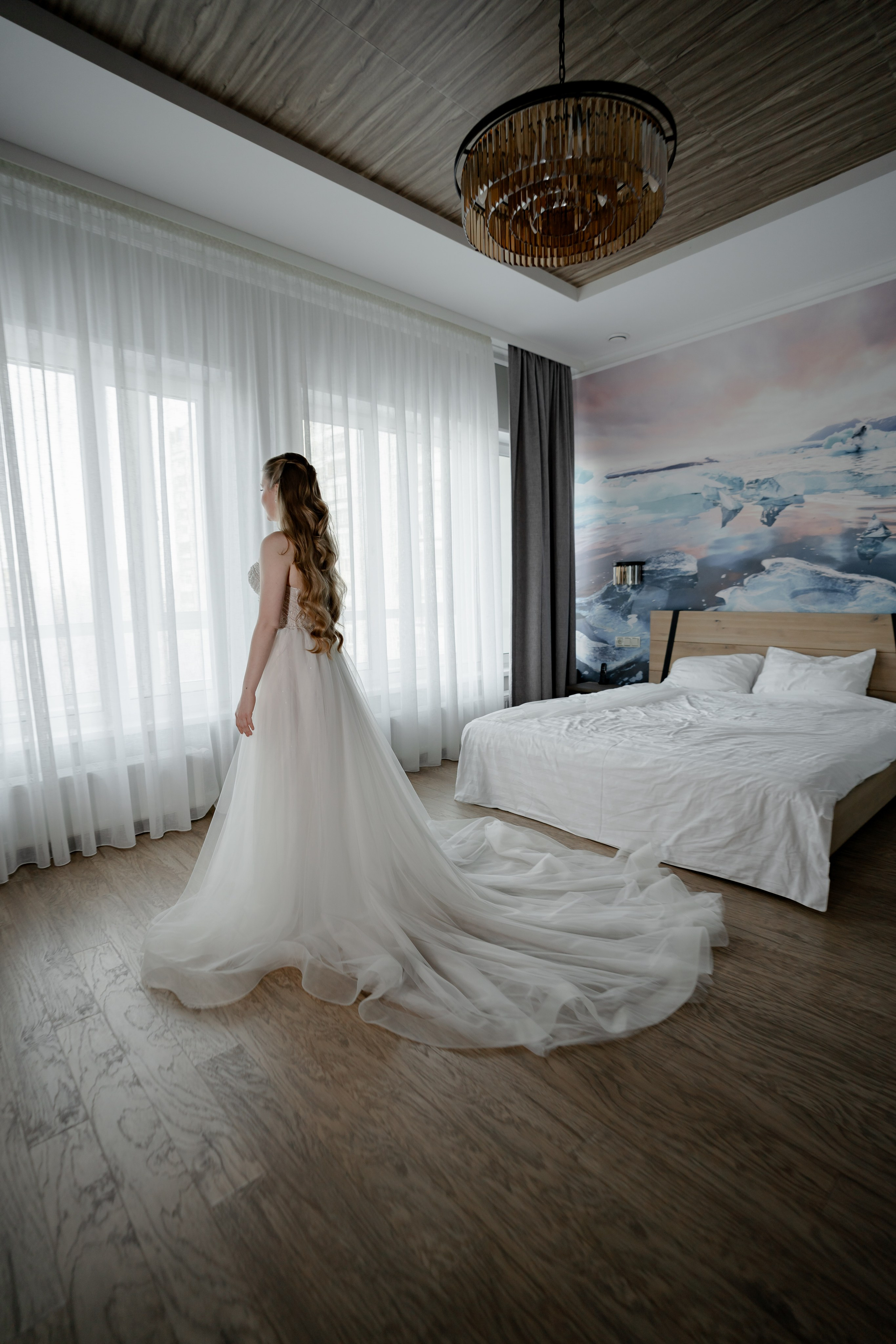 СВАДЕБНАЯ СЬЕМКА СБОРОВ В ОТЕЛЕ И ВЫЕЗД НА ЦЕРЕМОНИЮ (СНЯТО В СИБИРЕ В НИЖНЕВАРТОВСКЕ)М. Профессиональный фотограф, Санкт-Петербург — Виктория Богомолова