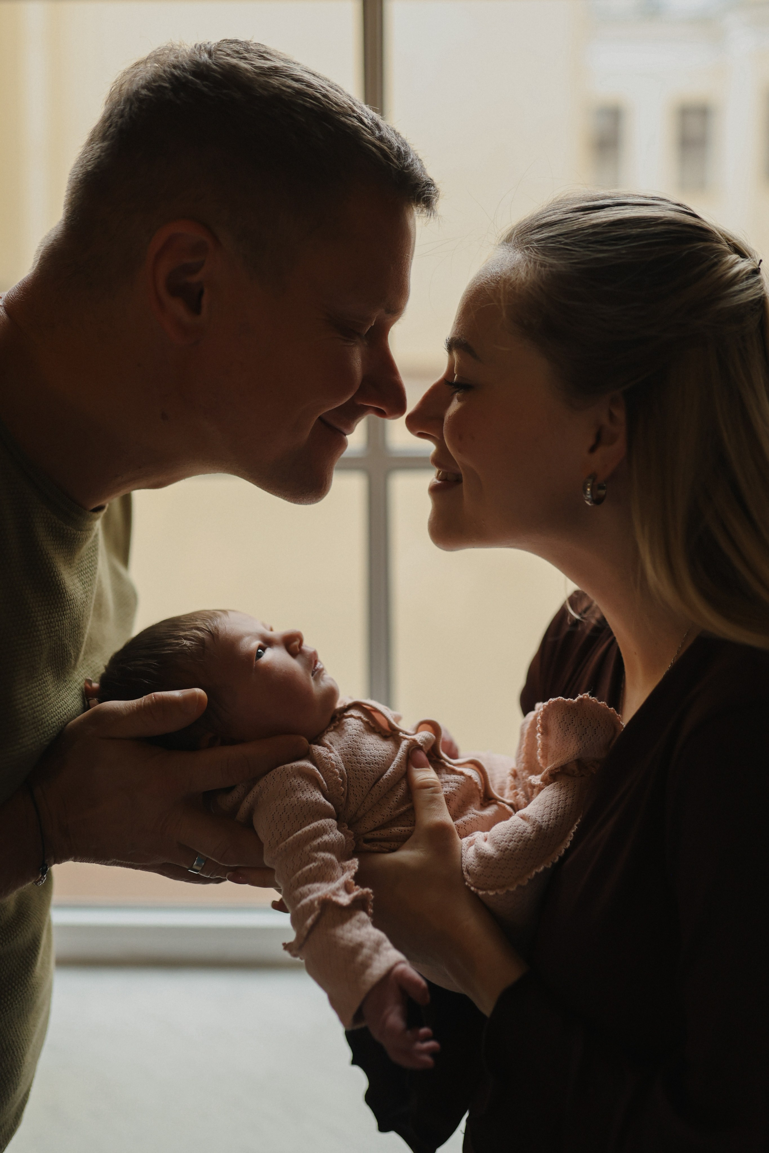 Выписка Милы🤍. Фотограф на роды в Санкт-Петербурге, семейный, нью-борн Алиса Хрекова