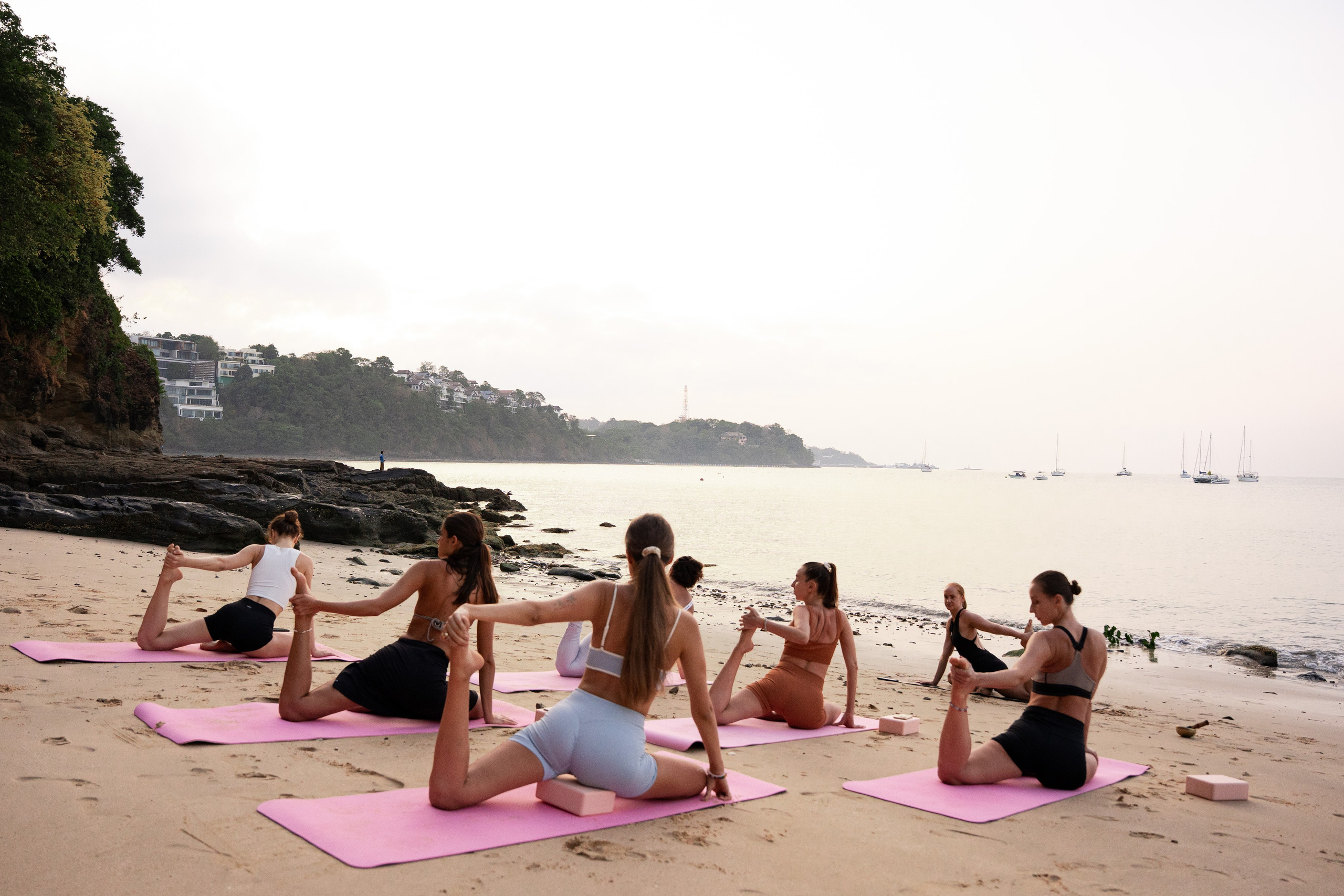 Yoga. Brand designer | photographer | model