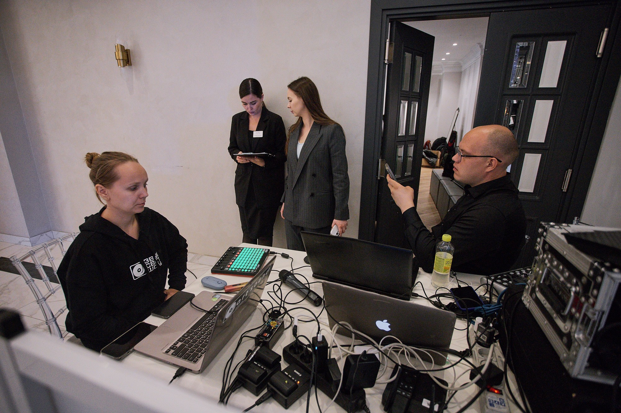 Бекстейдж UNO. Свадебный фотограф Челябинск, Екатеринбург, Курган — Виктор Слуднов