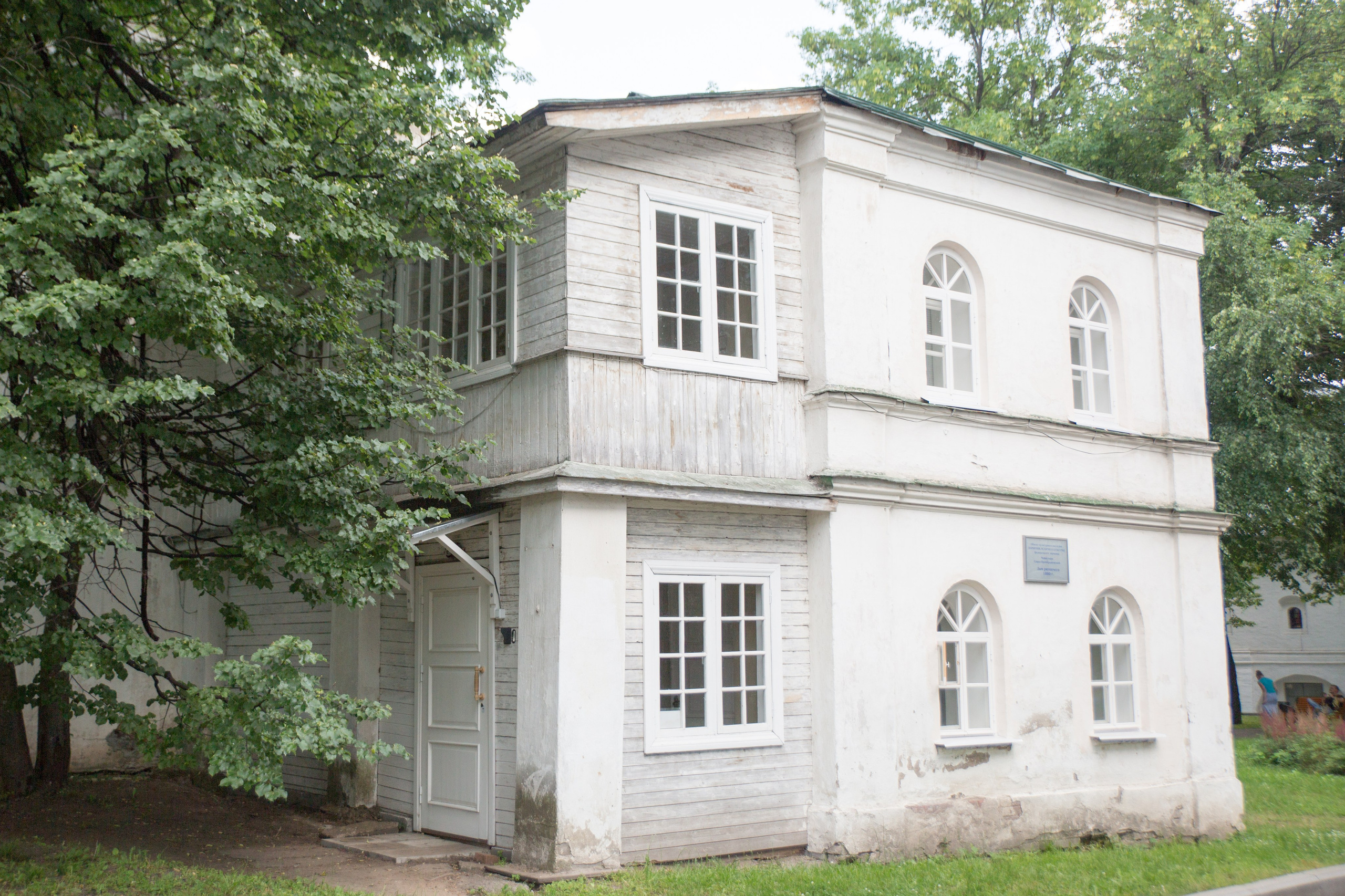 Г. Ярославль. Студия Максима Белослюдцева