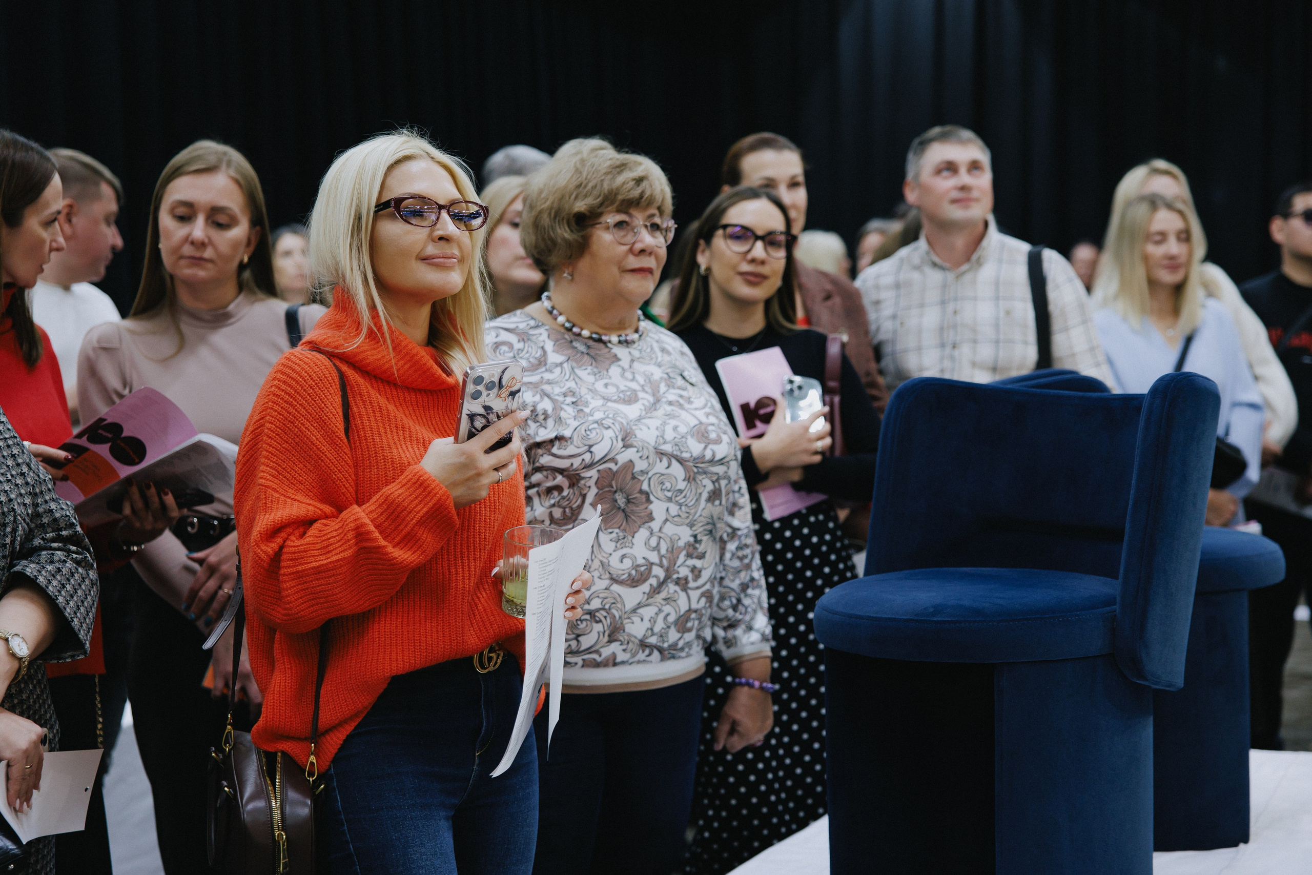 Выставка СТО ВЕЩЕЙ В ИНТЕРЬЕРЕ. Фотограф Иркутск Антипин Сергей