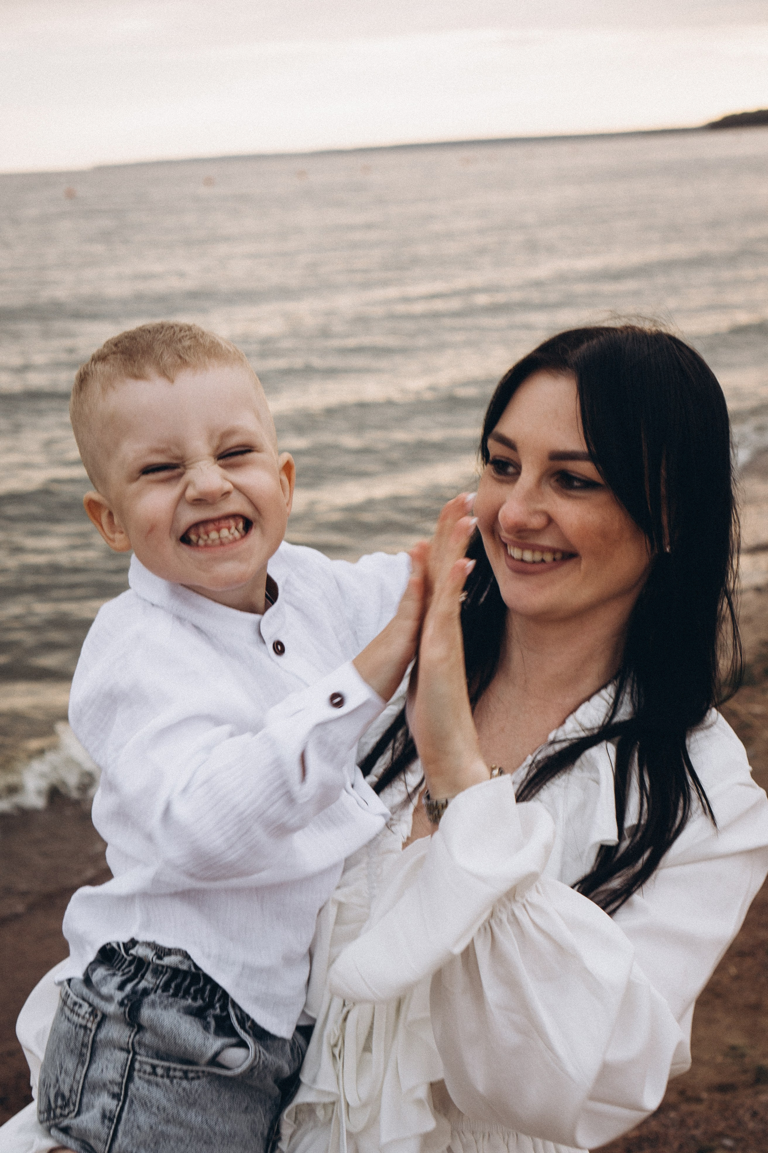 Семейная история на берегу залива. Профессиональный фотограф, Санкт-Петербург — Виктория Богомолова