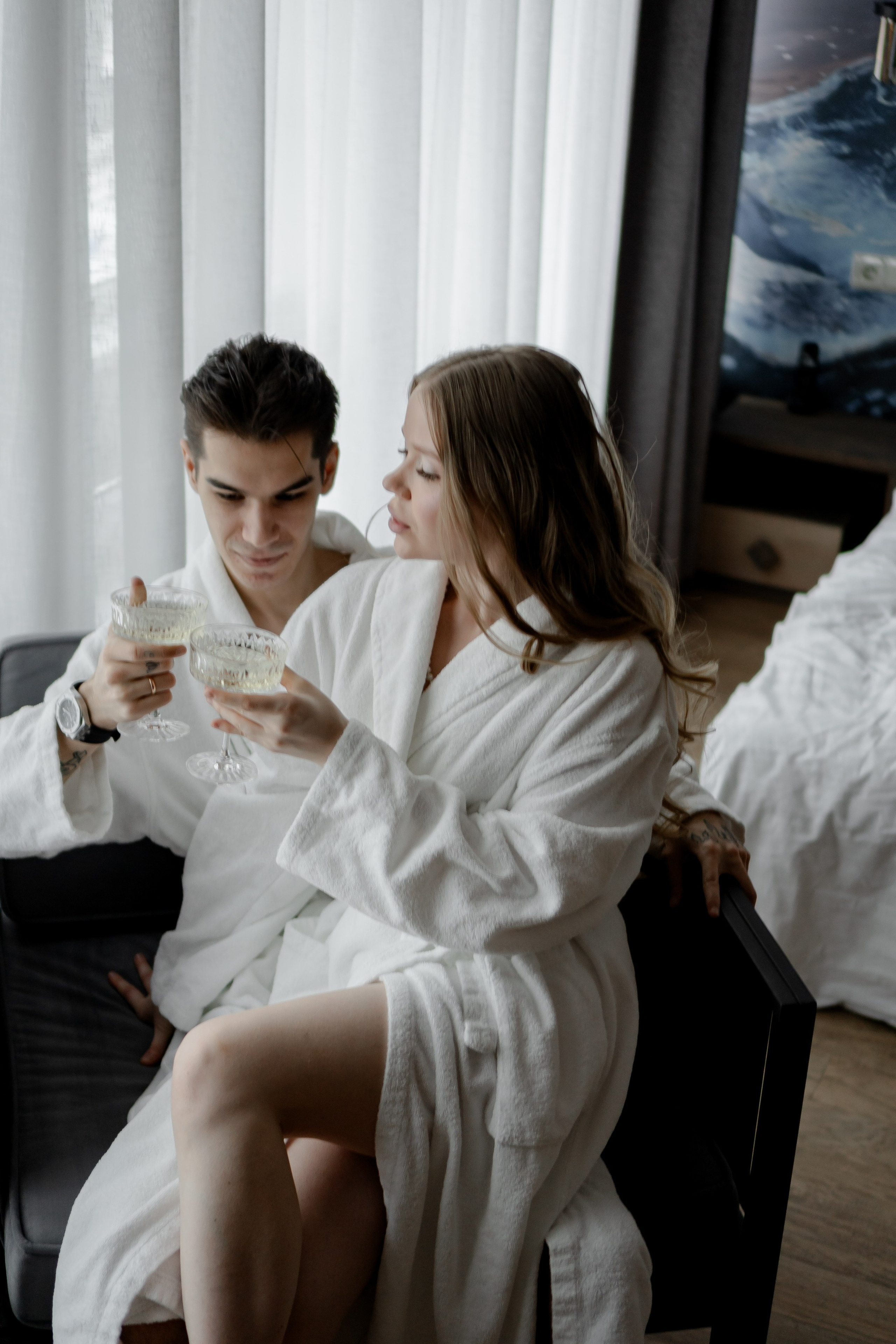 СВАДЕБНАЯ СЬЕМКА СБОРОВ В ОТЕЛЕ И ВЫЕЗД НА ЦЕРЕМОНИЮ (СНЯТО В СИБИРЕ В НИЖНЕВАРТОВСКЕ). Профессиональный фотограф, Санкт-Петербург — Виктория Богомолова