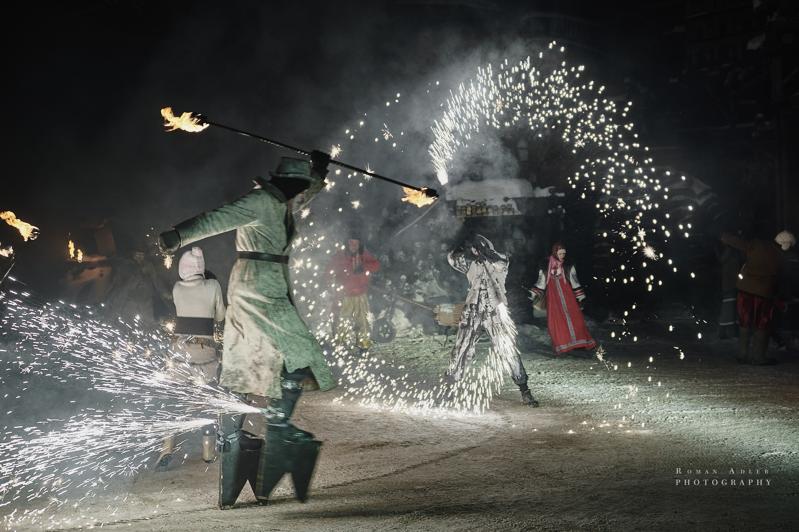 Новогодняя сказка от Ночных волков. Фотограф Роман Адлер