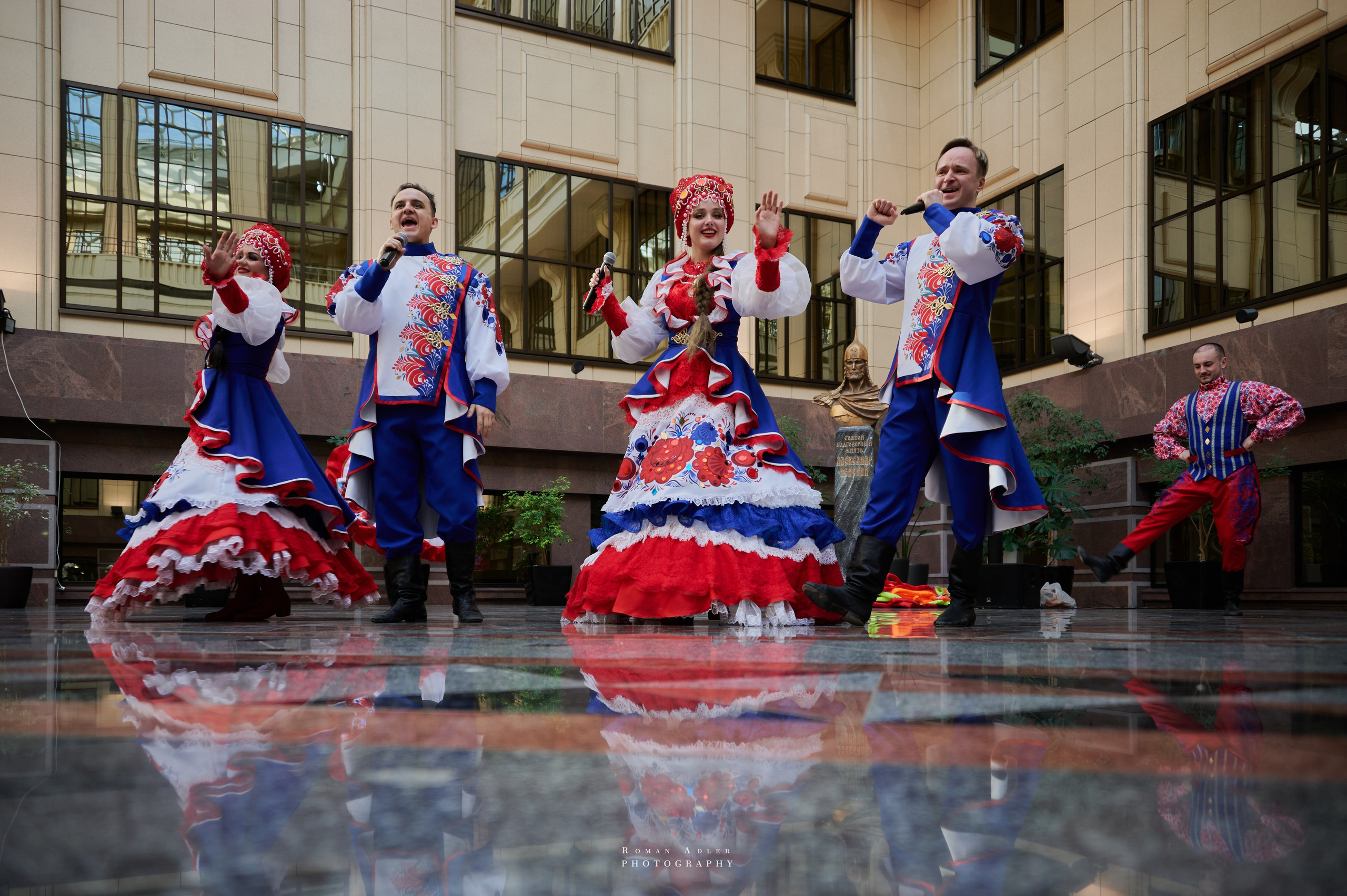 Артисты Государственного Академического Большого Театра России. Фотограф Роман Адлер. Репортаж с презентации фильма Дарьи де Консейсао «Black to USSR» в МИД России. 