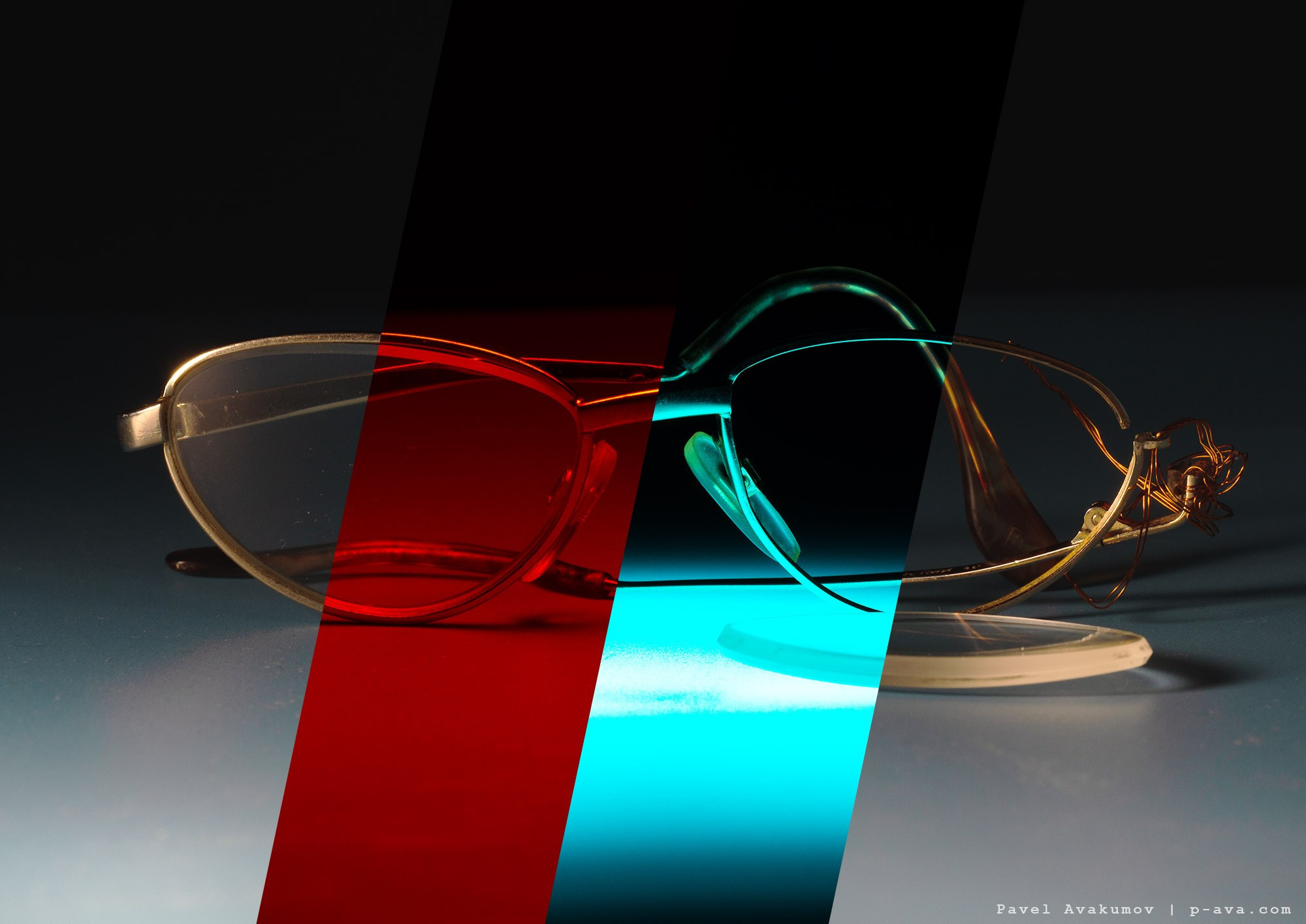 Сломанные очки в режиме наложения Linear Dodge (Add)