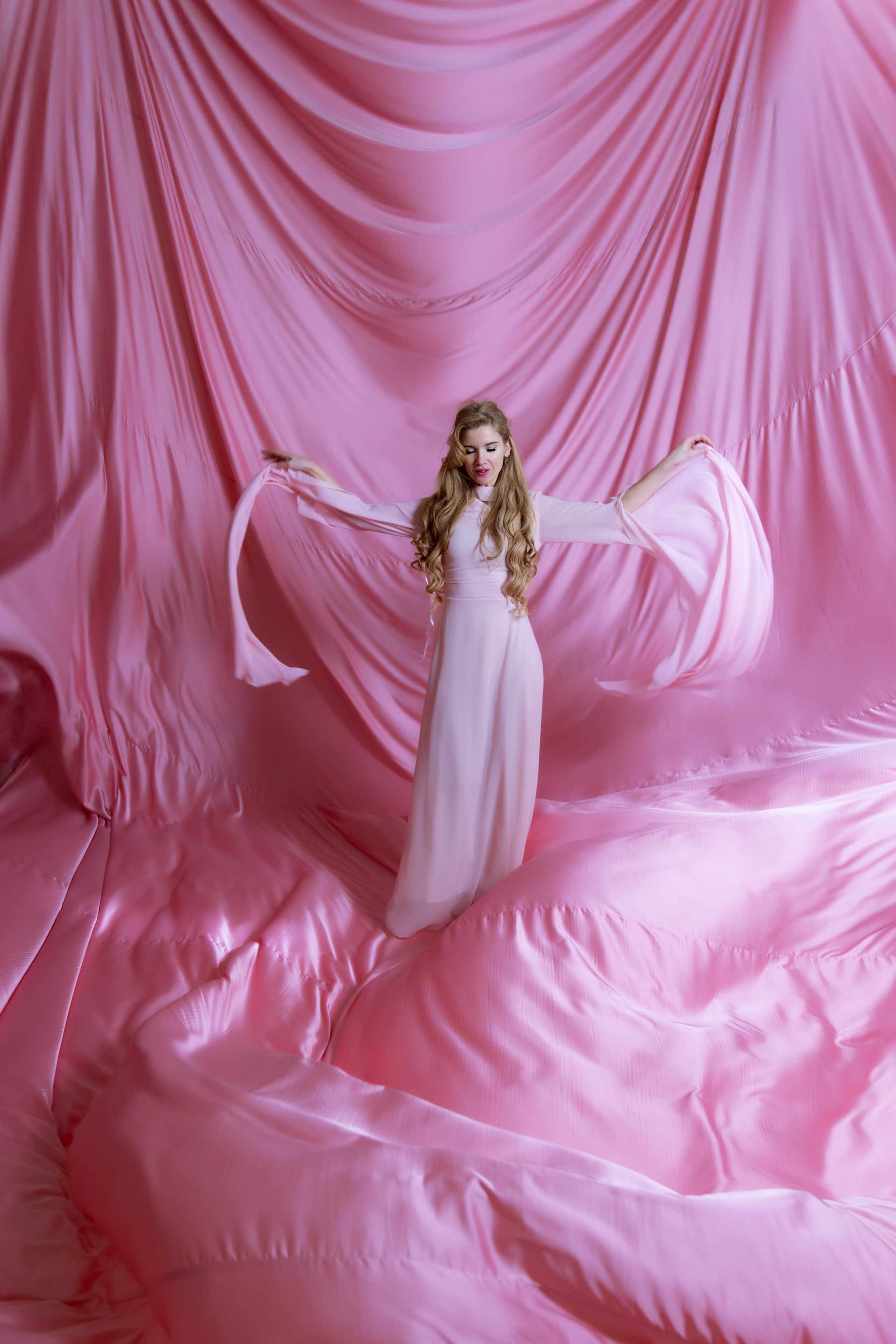 Розовый шёлк фотодень. Свадебный и семейный фотограф Москва и Московская область