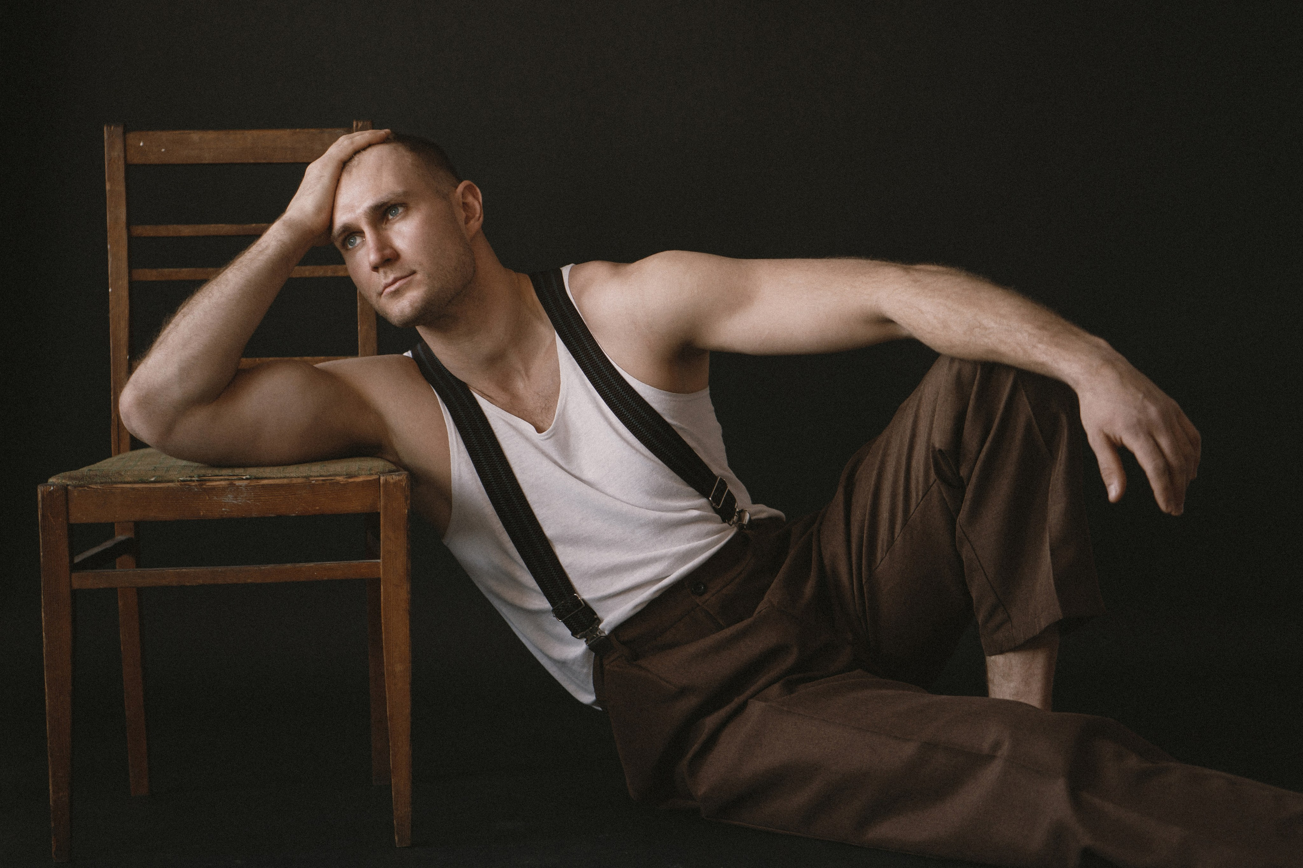 Andrey. I am Diana, a portrait photographer. I take pictures around the world