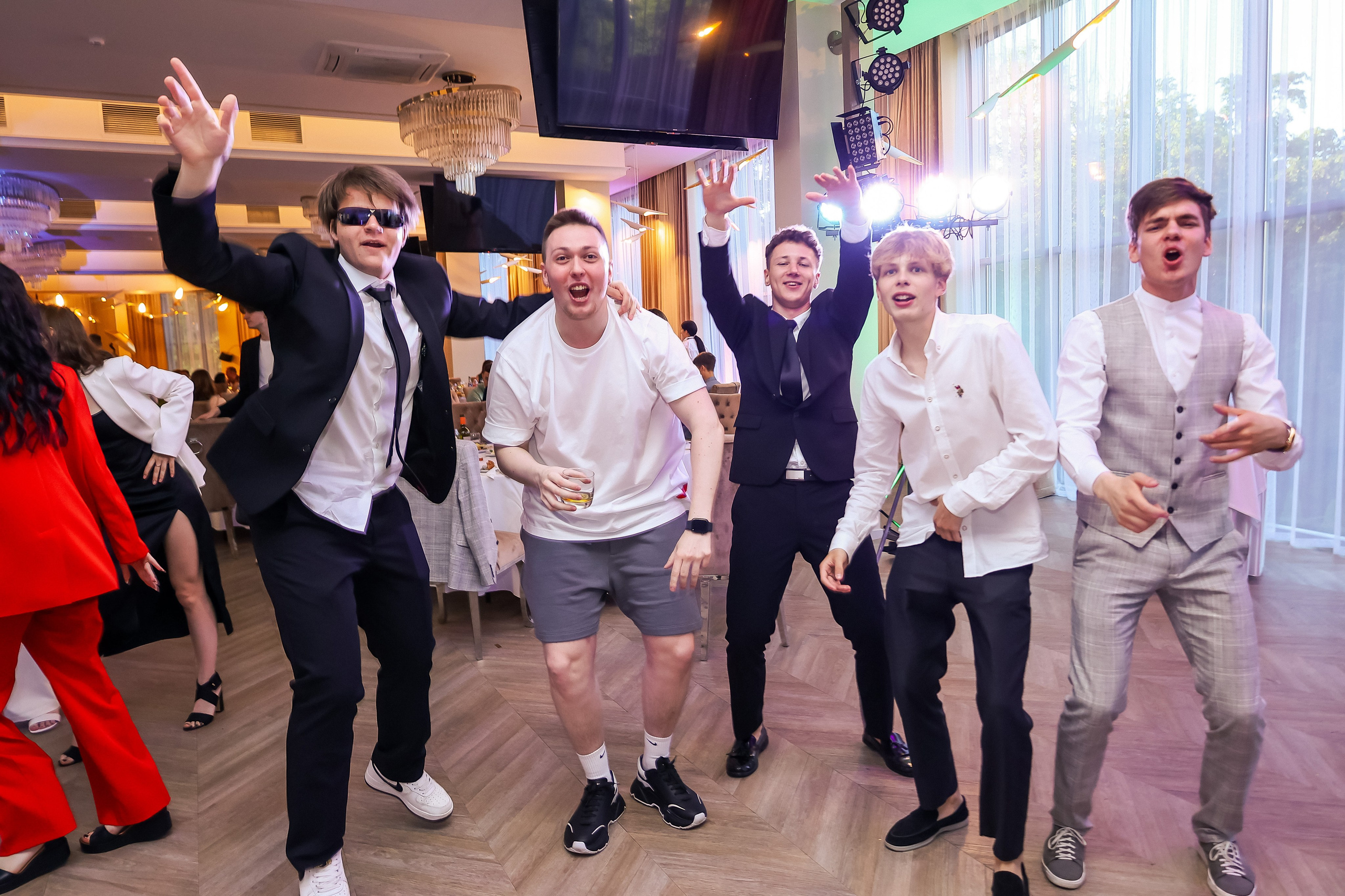 Выпускной 9-11кл. Свадебный, семейный и детский фотограф в Калининграде Елена Кравцова