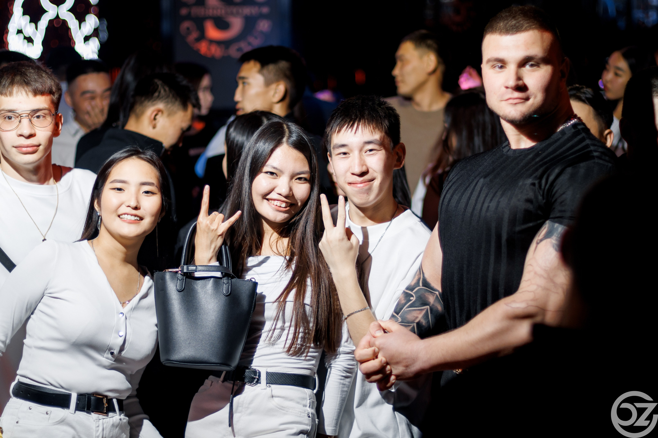 Olon Zon — Club Soprano. Свадебный фотограф в Иркутске Бобылев Никита