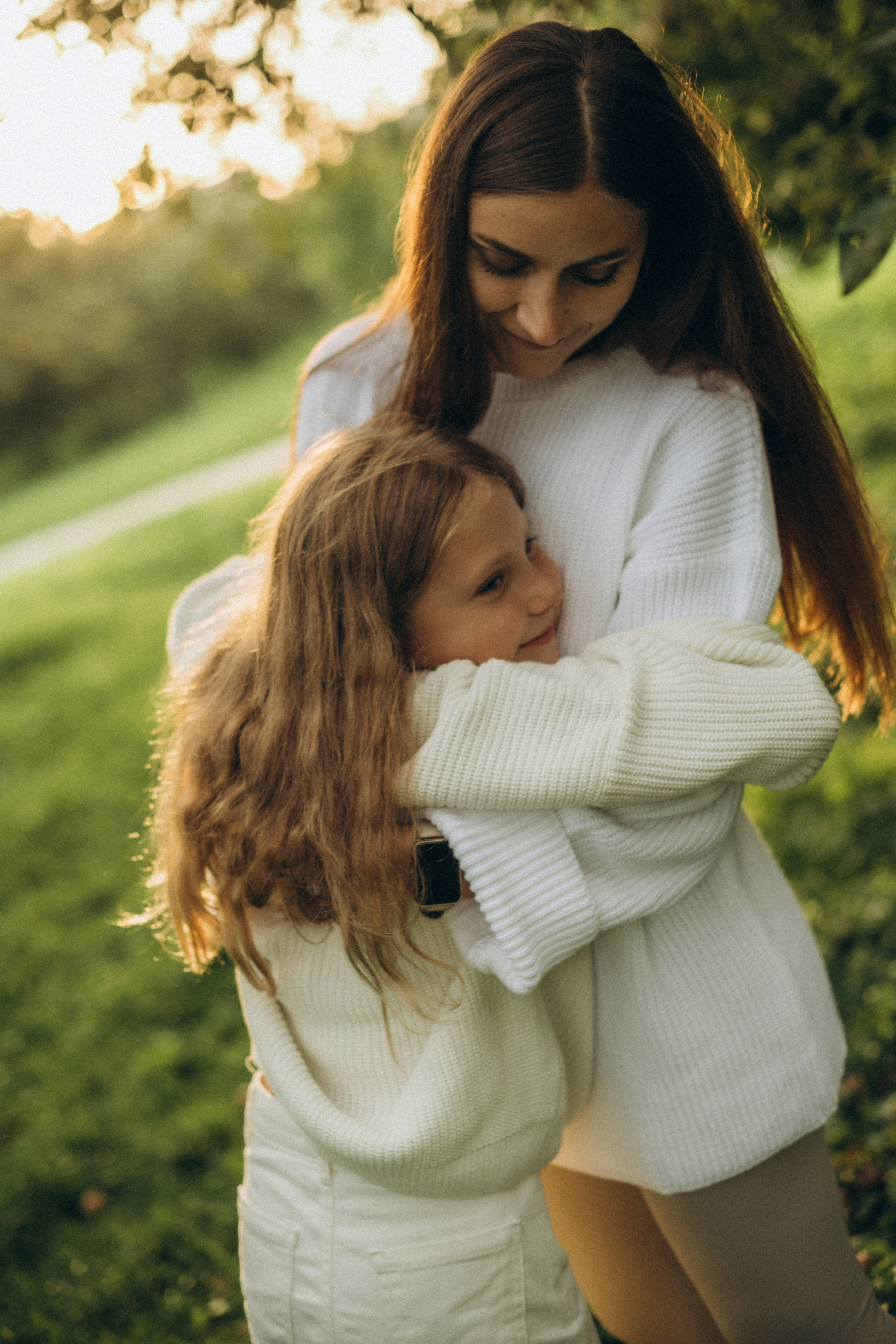 В яблоневых садах. Гаврилова Настя семейный фотограф lifestyle в Москве