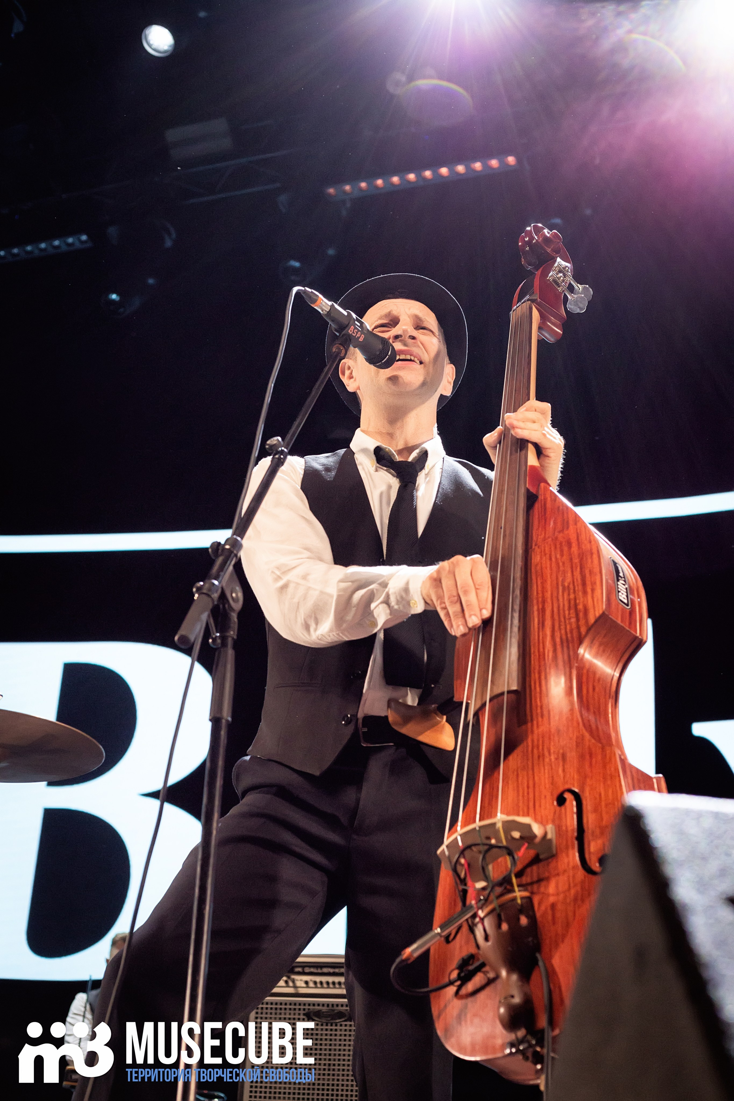 Фотосъемка концерта BILLY'S BAND Aurora СПБ. Портретные фотосессии, контент-съемки, репортаж