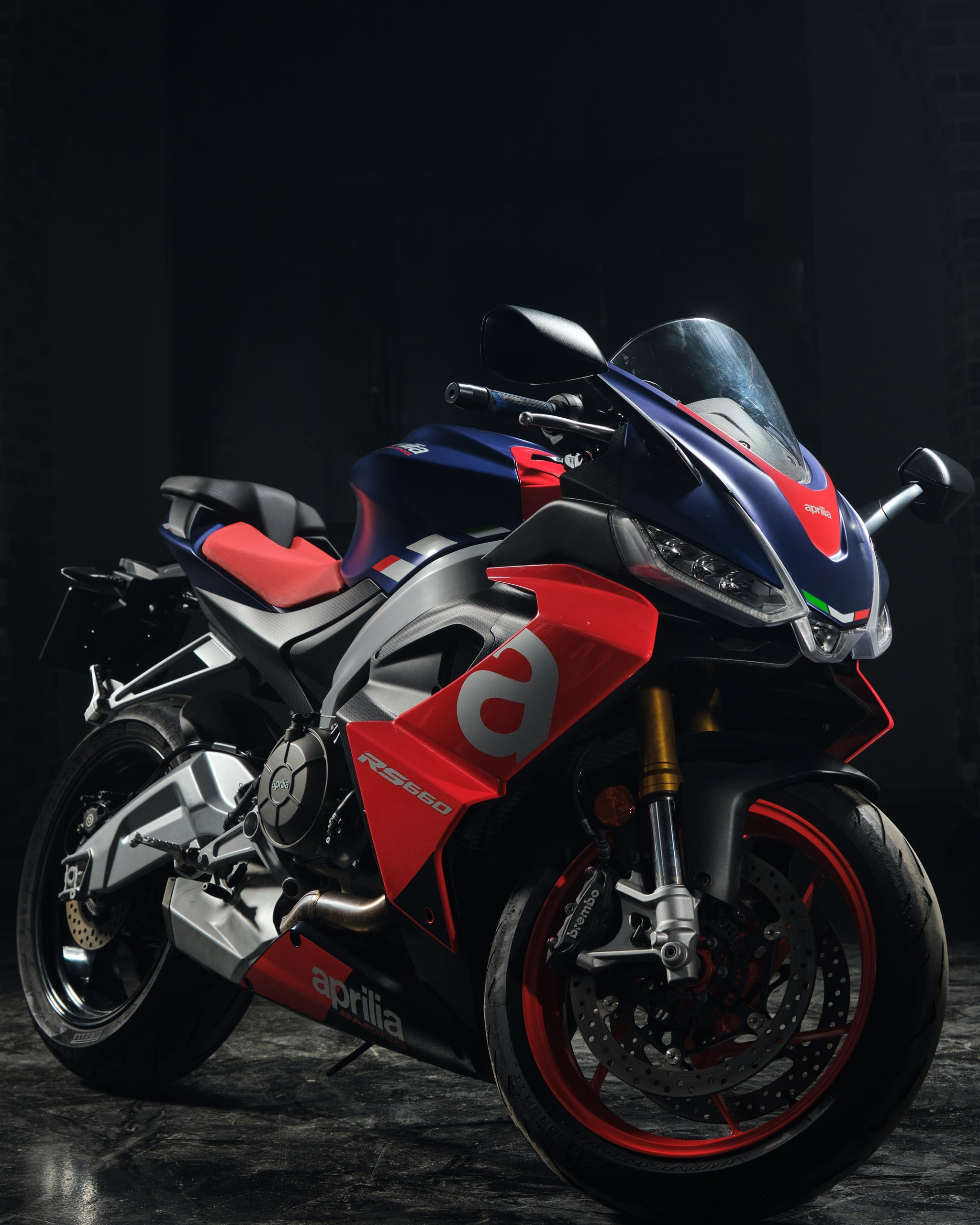 Фотосъемка для мотоблогера Сергея Кузнецова. Профессиональный фотограф в Москве — Максим Дьяконов