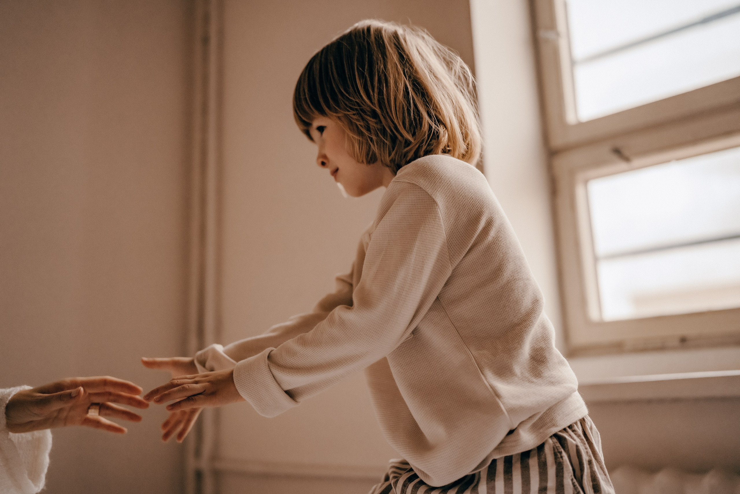 Объятья и немного баловства. Главная