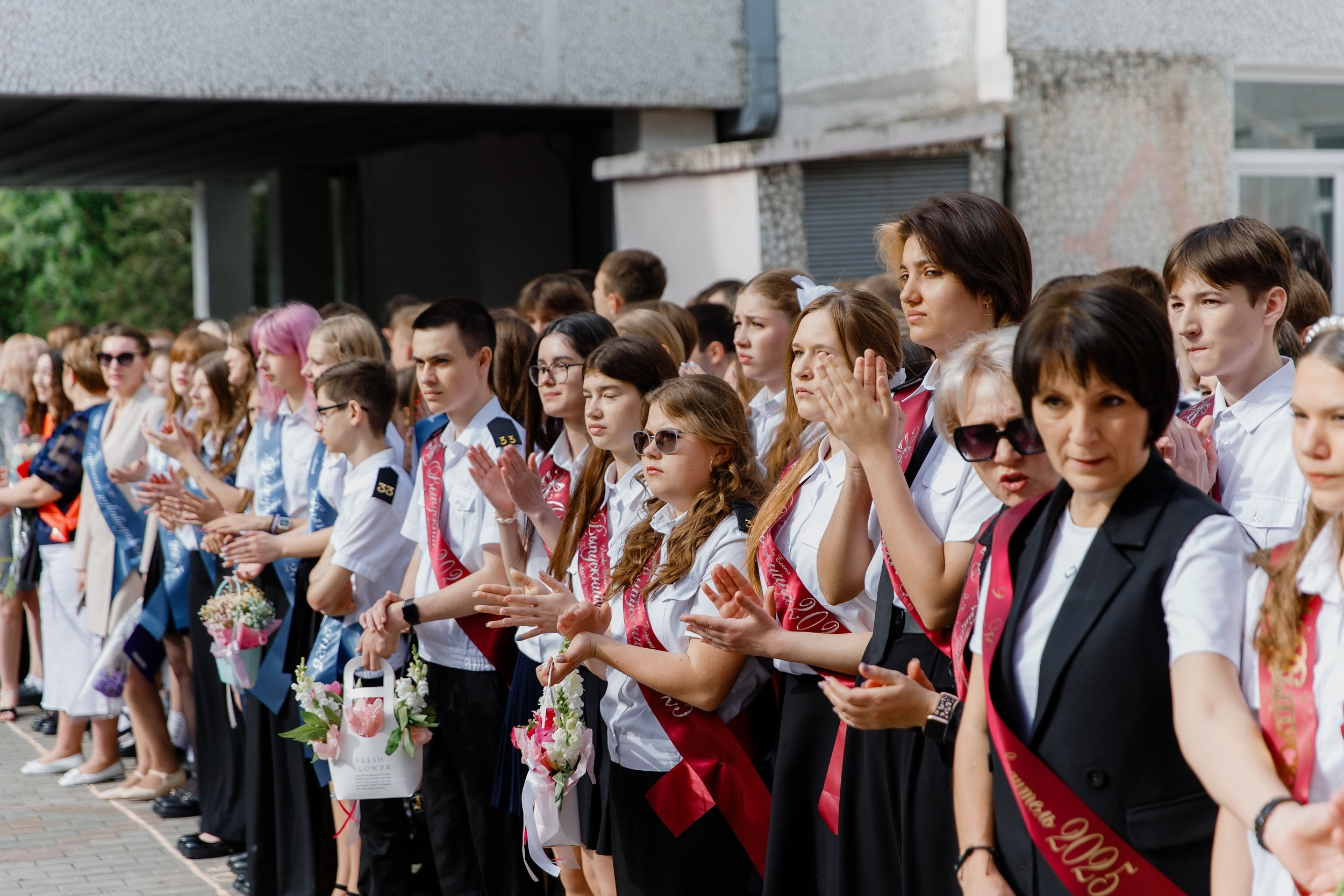 9 класс 33 школа. Выпускные альбомы Натальи Бутко: Новороссийск, Анапа, Геленджик