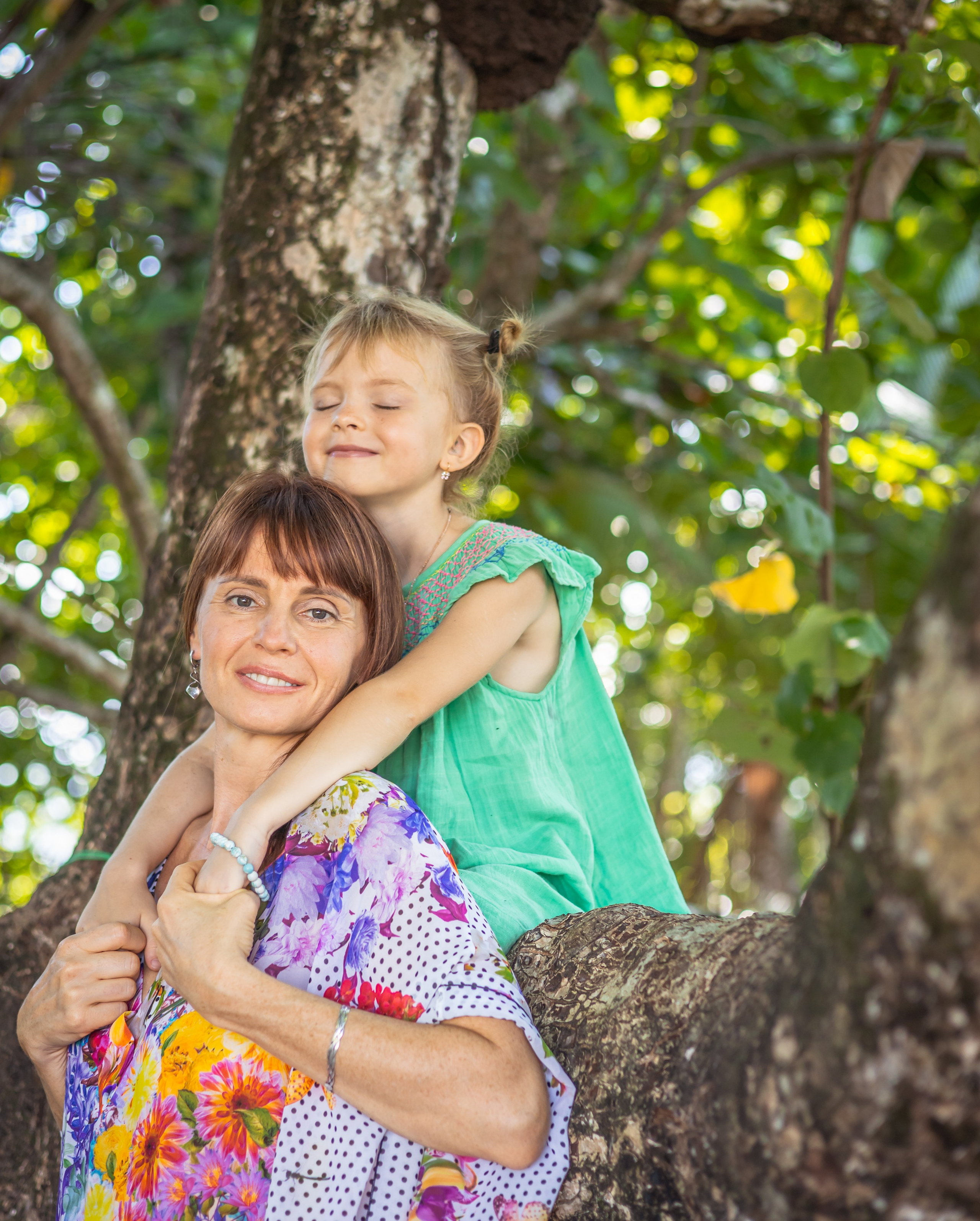 Ocean vibe with Tanya & Katya. Family, portrait, content photo in Costa Rica Evgeniya Besprozvannykh