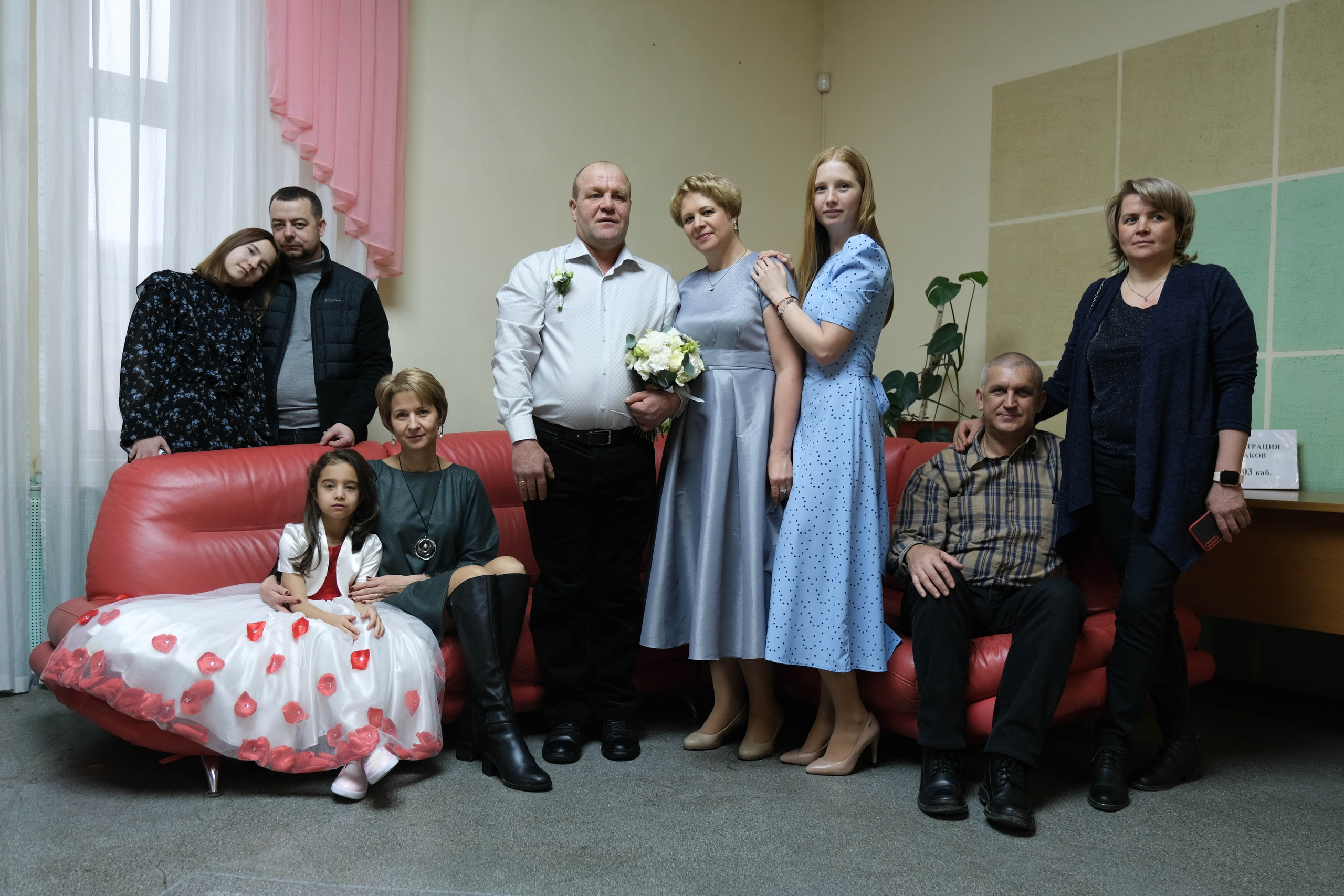 Сергей и Светлана. Регистрация в ЗАГСе. Свадебный фотограф в Челябинске Сырчикова Наталья