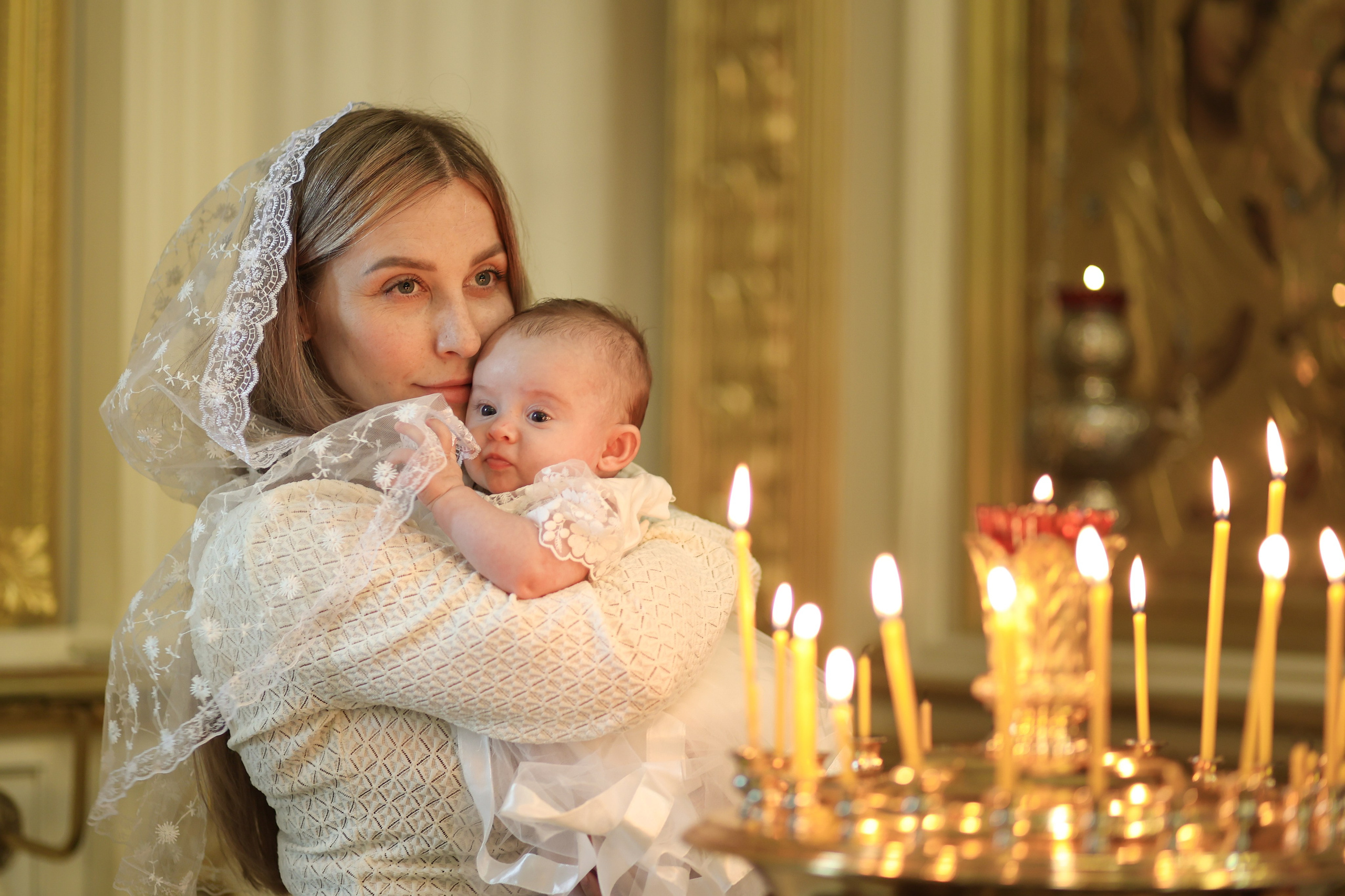 Крещение Софии. Репортажный и портретный фотограф в Санктпетербурге. Видиосъемка мероприятий в Санкт-Петербурге
