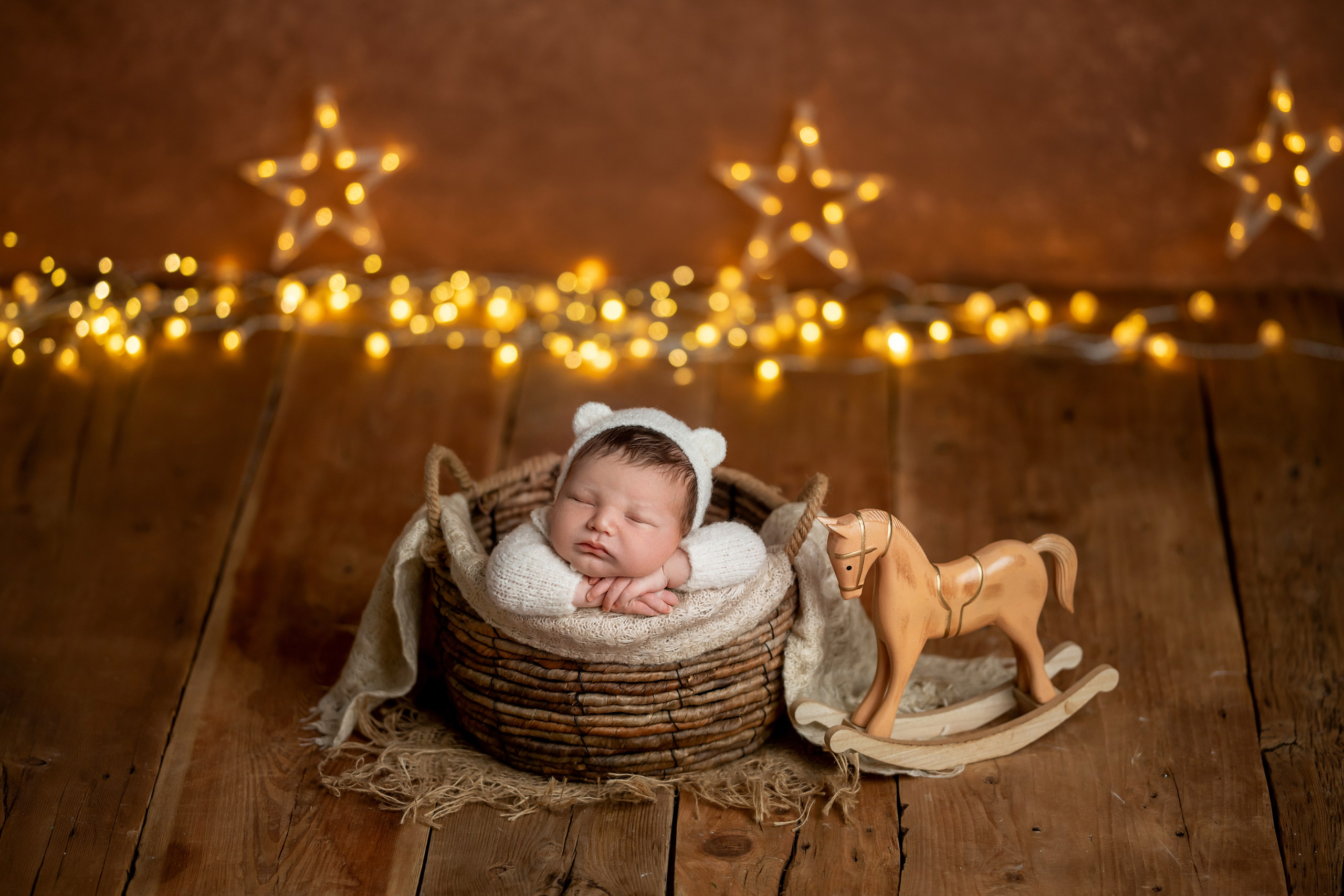 Newborn. Творческая команда Ульяшевы, свадебная и семейная фотография. Кахахста