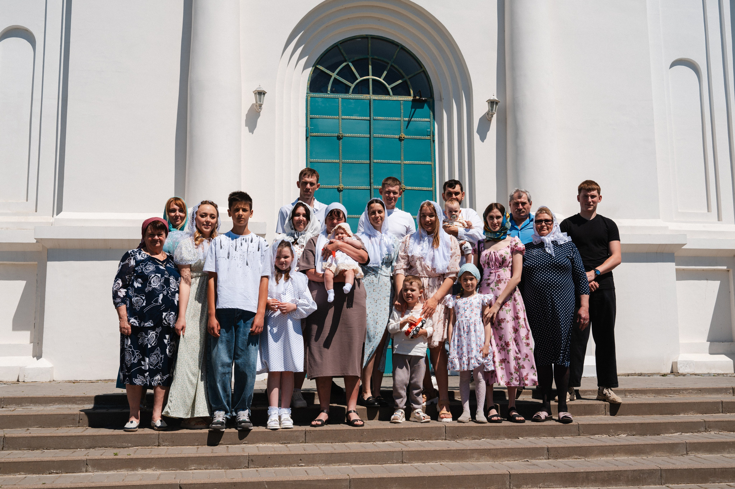 Таинство Крещения Дарьи (Храм Преполовения Пятидесятницы). Фотограф Ярута Оксана / Ростов-на-Дону