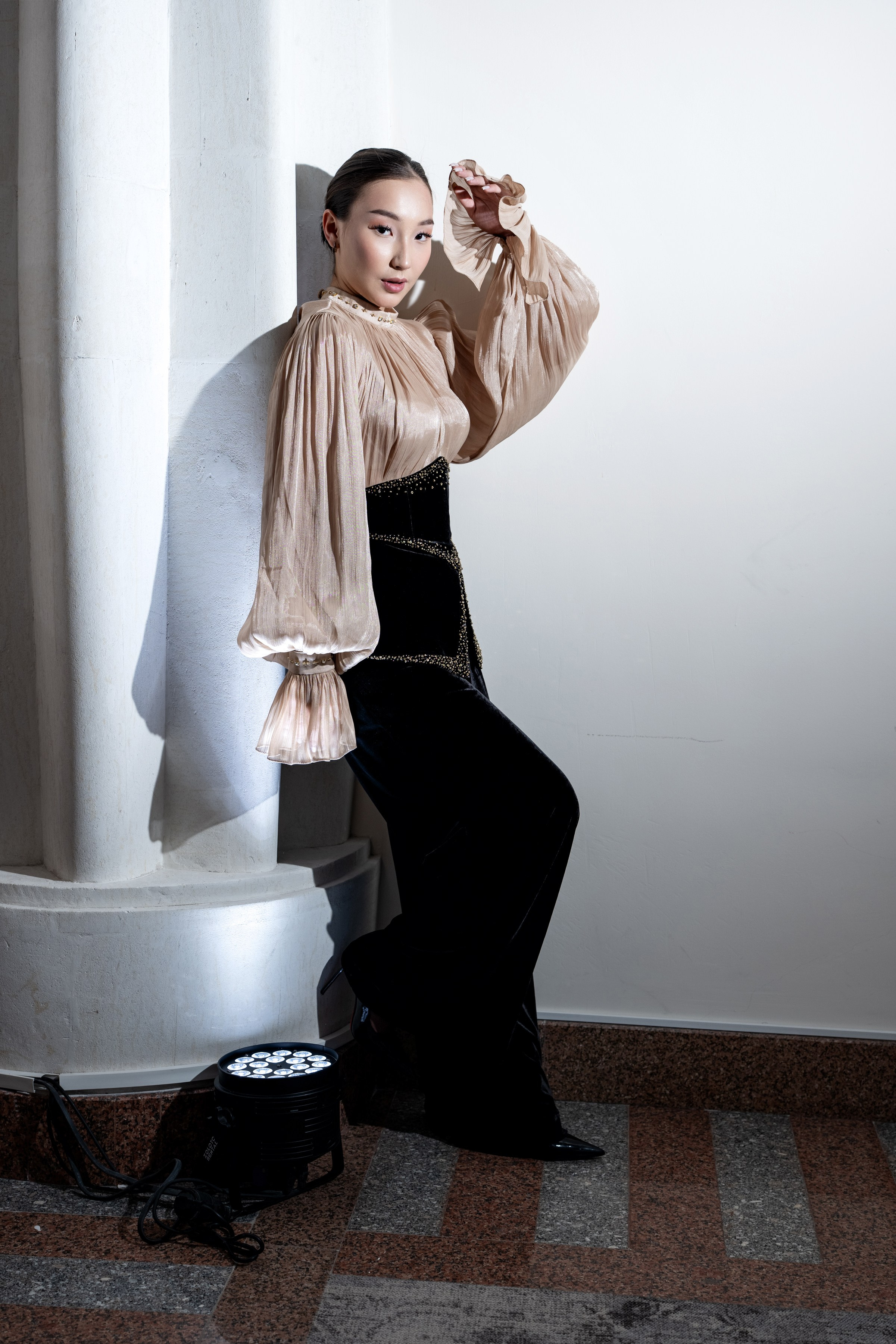 Backstage. Сайт Алматинского НЮ АРТ, будуар и фэшн фотографа Дениса Карпенко