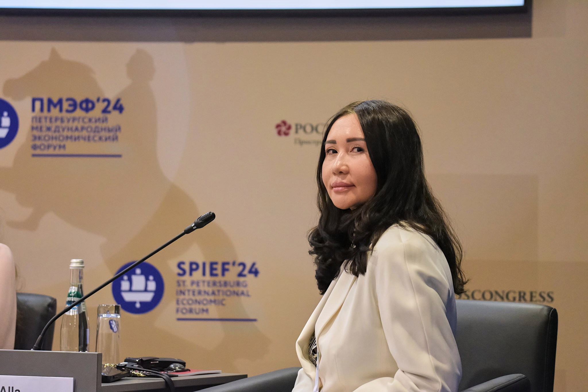 ПМЭФ-2024. Иван Ступа, репортажный фотограф в Санкт-Петербурге и Ленинградской области