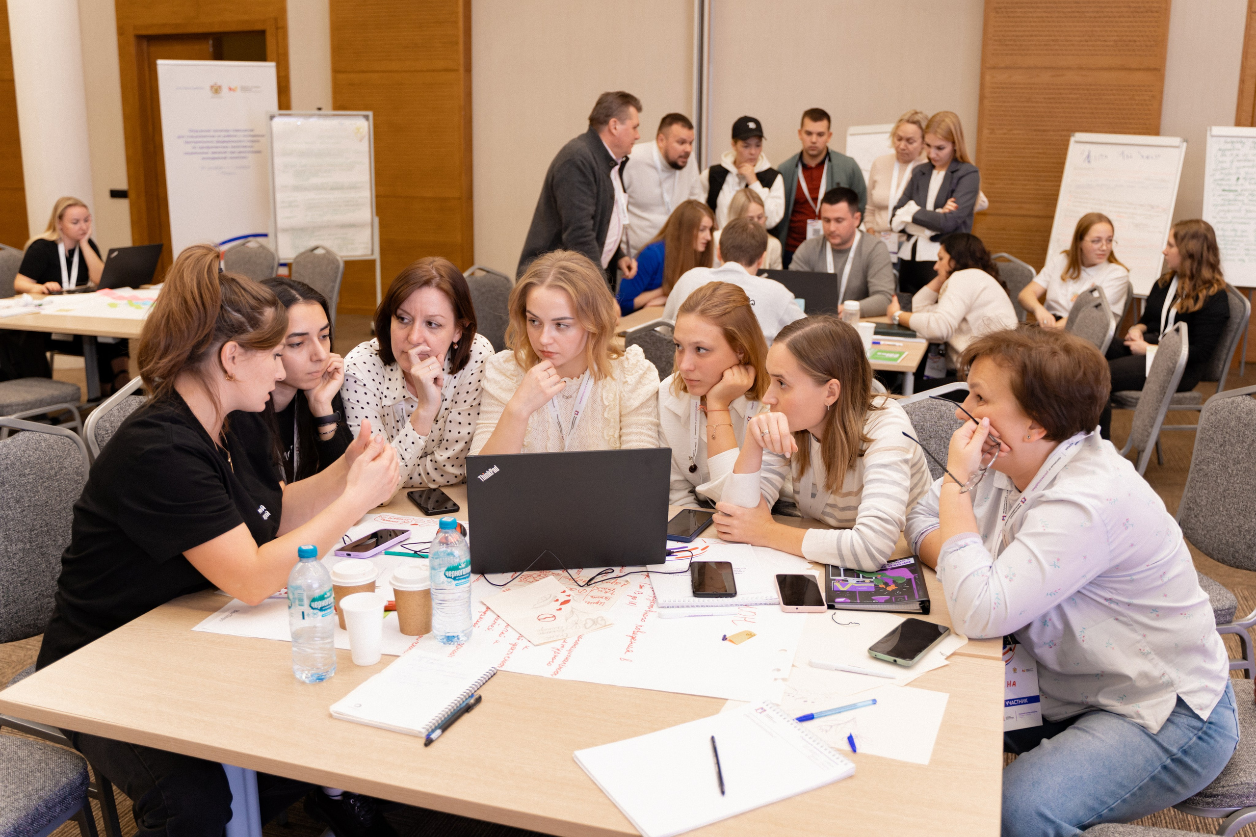 Окружной семинар в сфере профилактики от Росмолодежи в Амаксе 2024. Фотограф Надежда Погребняк | Рязань | Москва