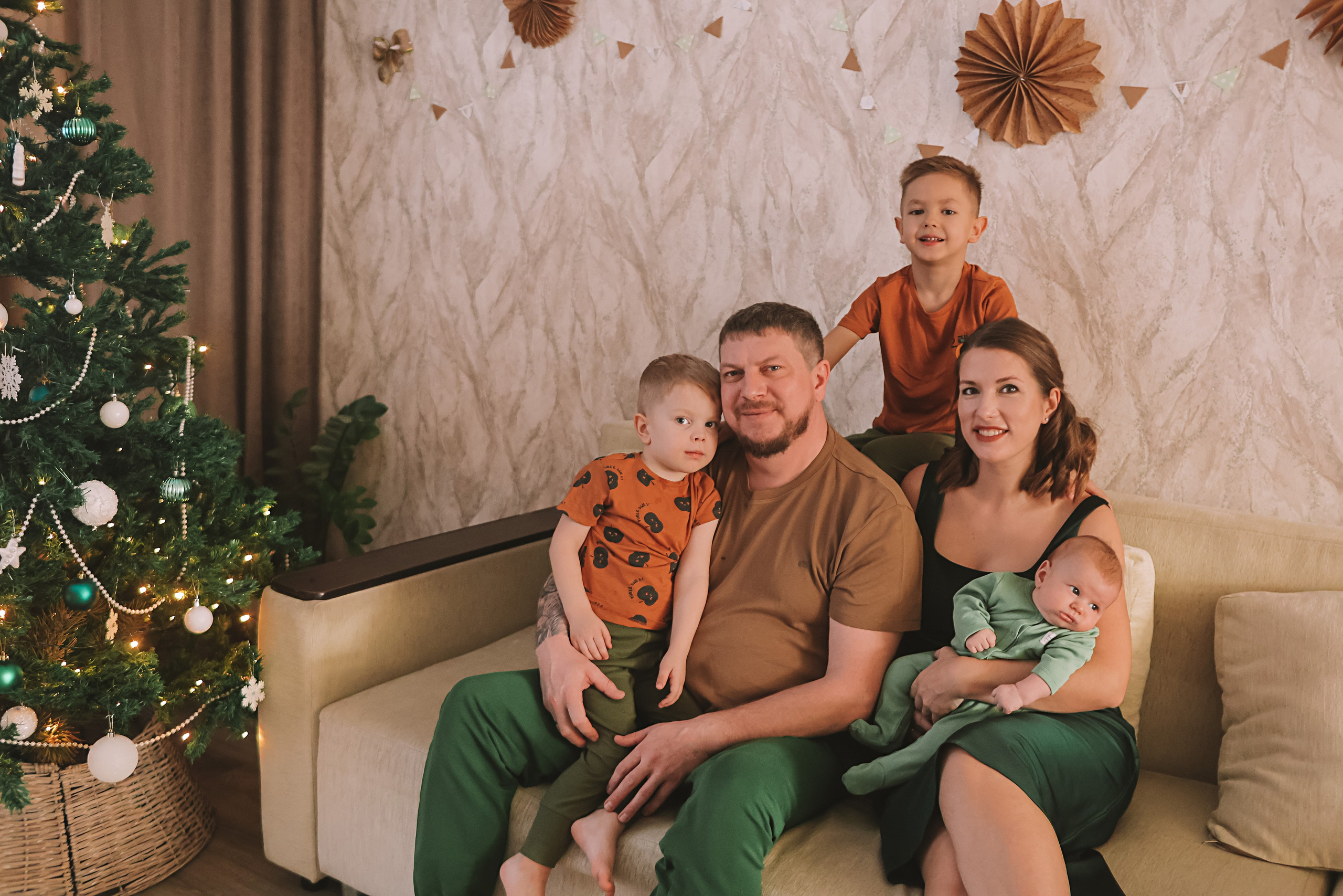 Команда. Семейный фотограф Тюмень, фотограф на роды Салмина Мария