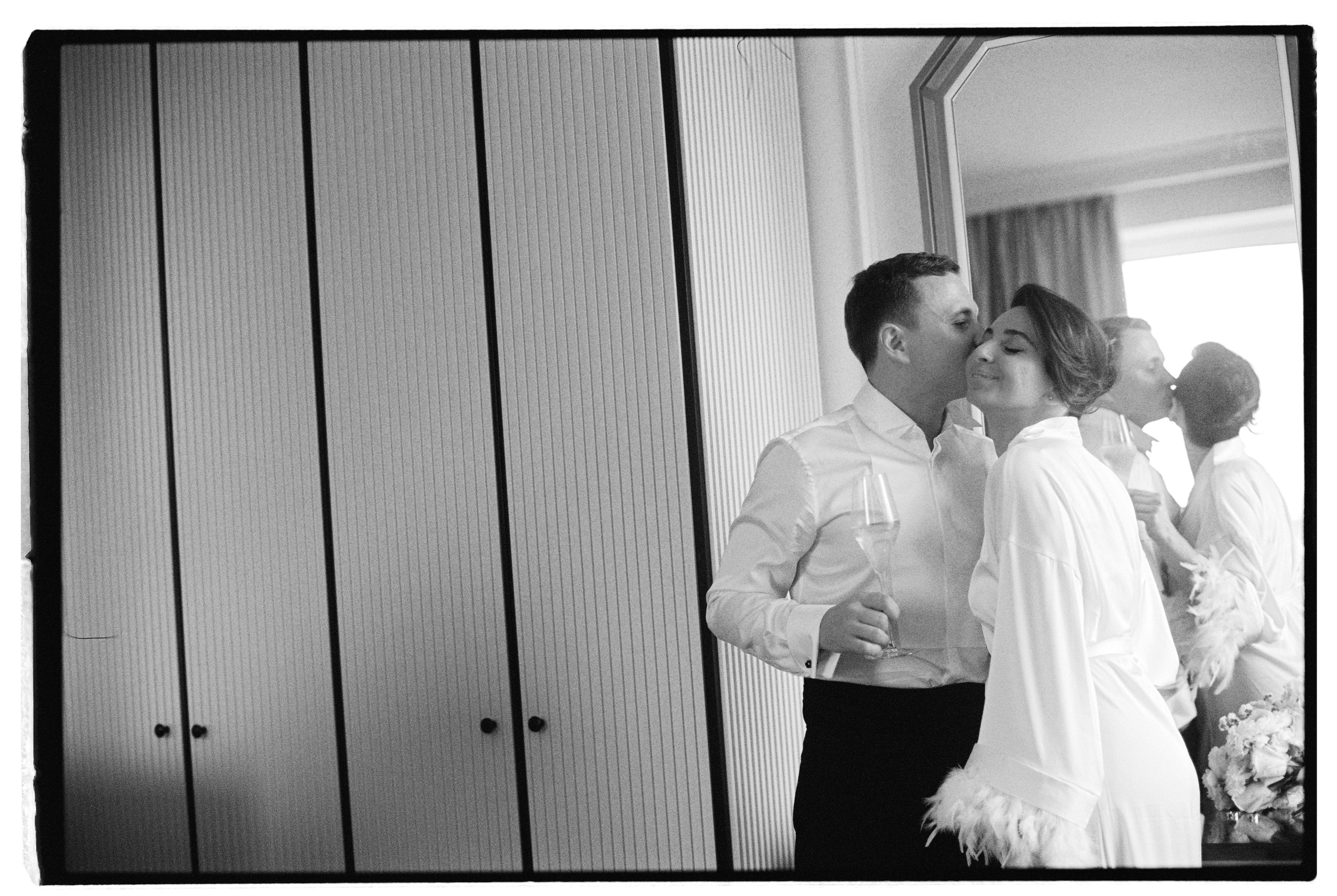 Film WD. Свадебный и репортажный фотограф