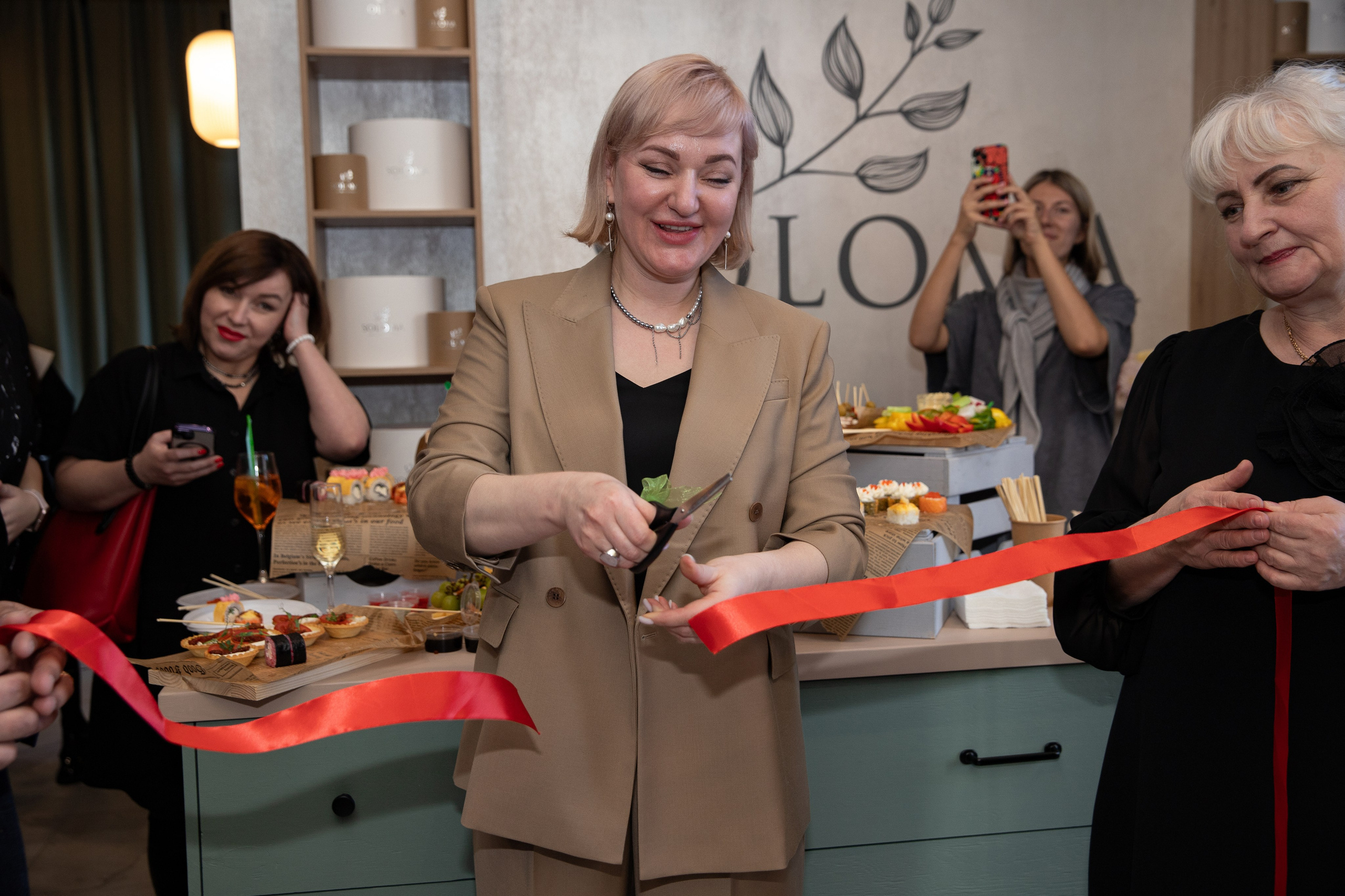 Открытие цветочного магазина SOLOMA. Свадебный фотограф Иркутск, репортажный фотограф Иркутск