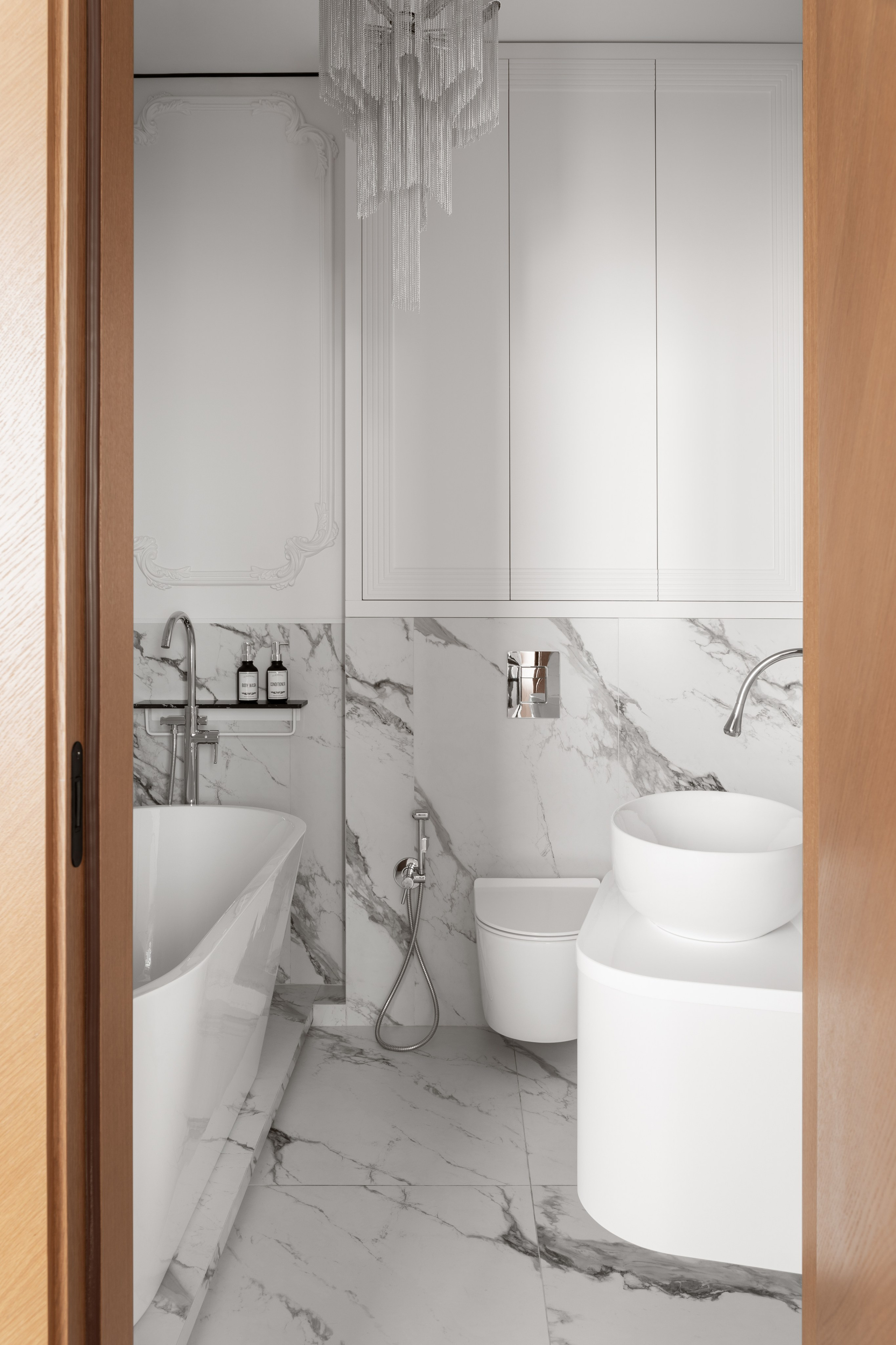 Динара Абикенова — Capital Park Light. Roman Yakunin — interior photographer in Almaty, Kazakhstan