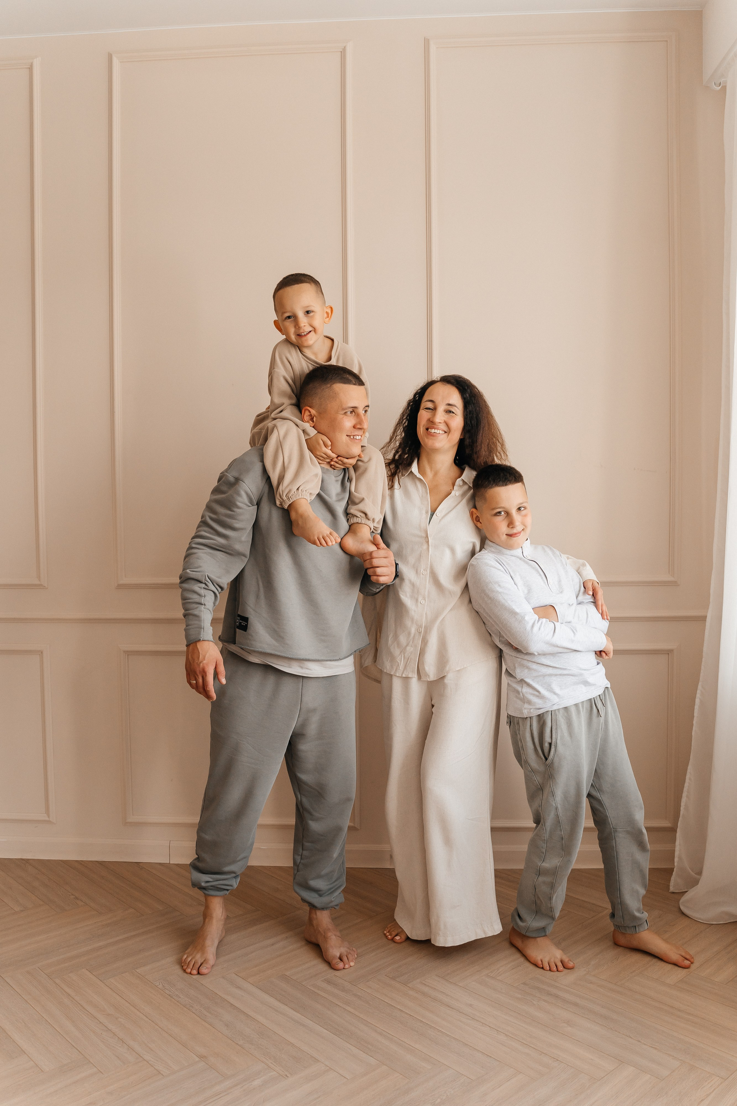 Илья, Вера, Сёма и Дима. Волик Мария