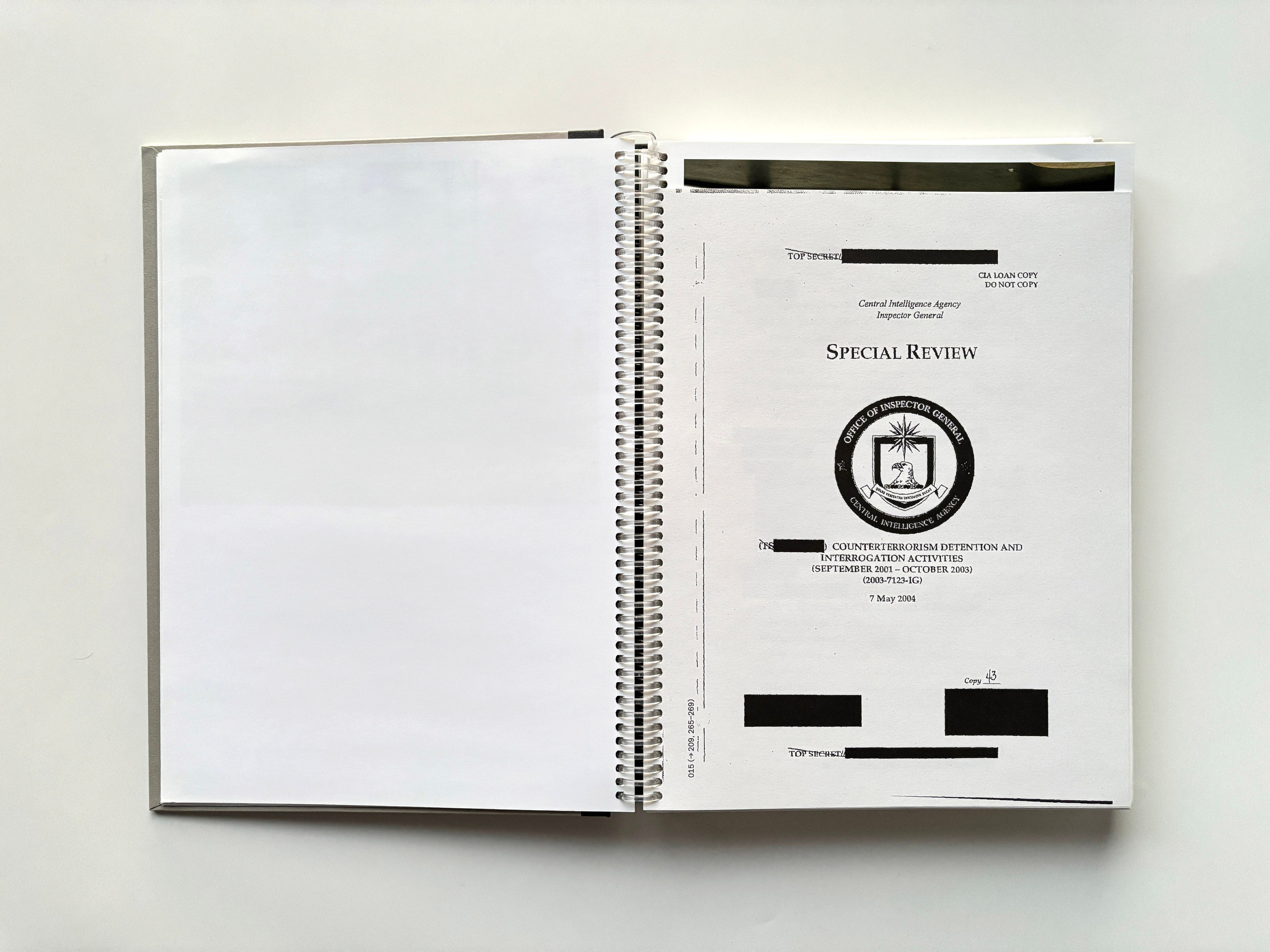 Фотокнижная библиотека Александра Шарра. Фотограф и исследователь фотографии из Санкт-Петербурга Елизавета Веприцкая