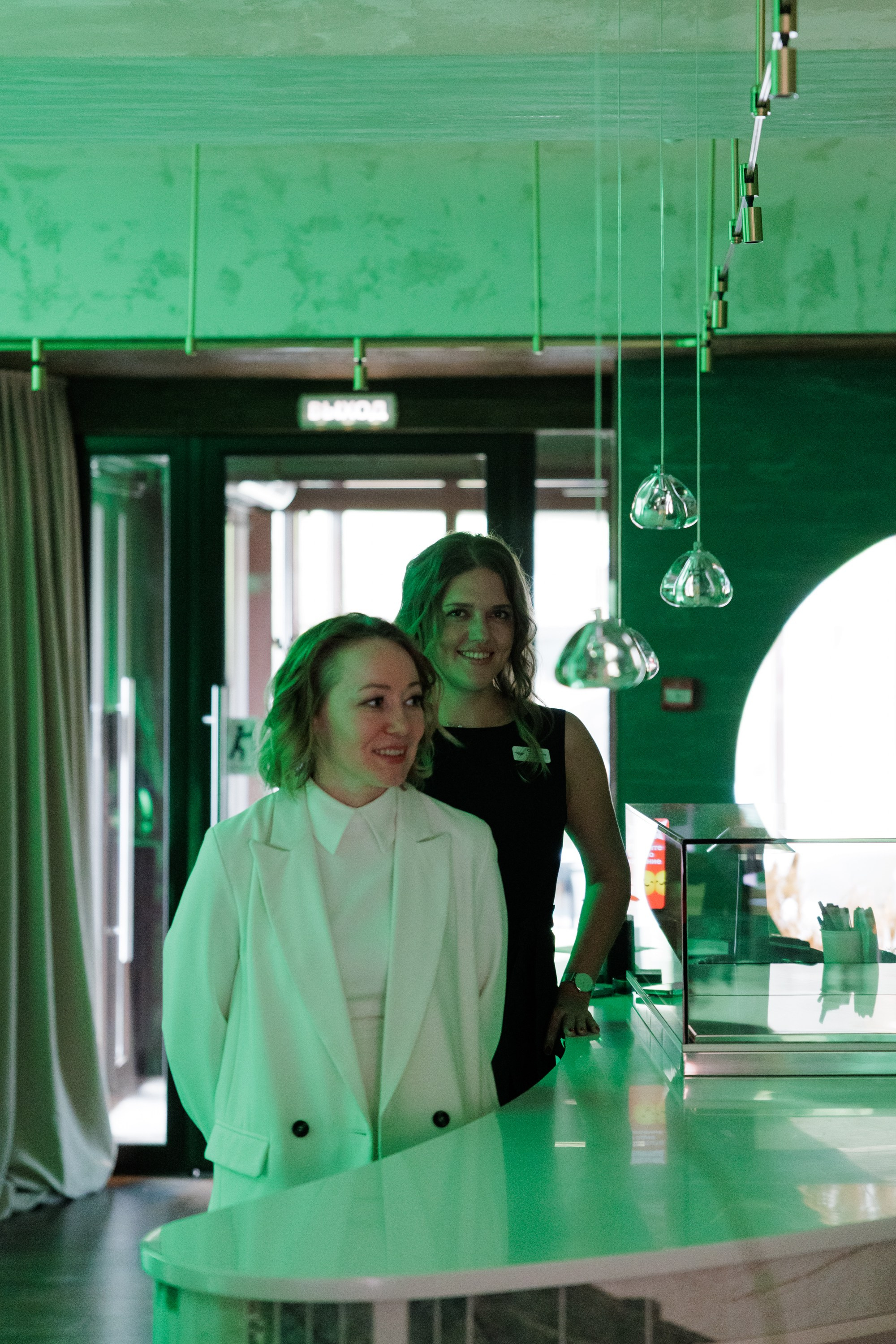 Гастроужин в р.Komorebi (may.25). Свадебный фотограф