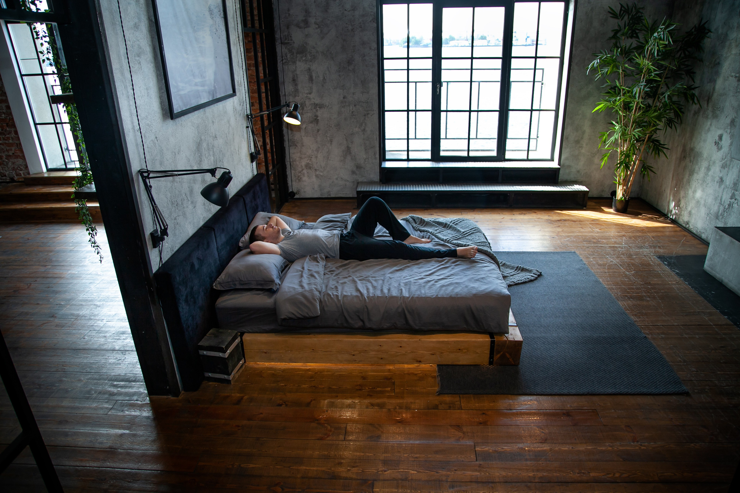 Павел. Двойняшки-фотографы Анна и Анастасия в Санкт-Петербурге