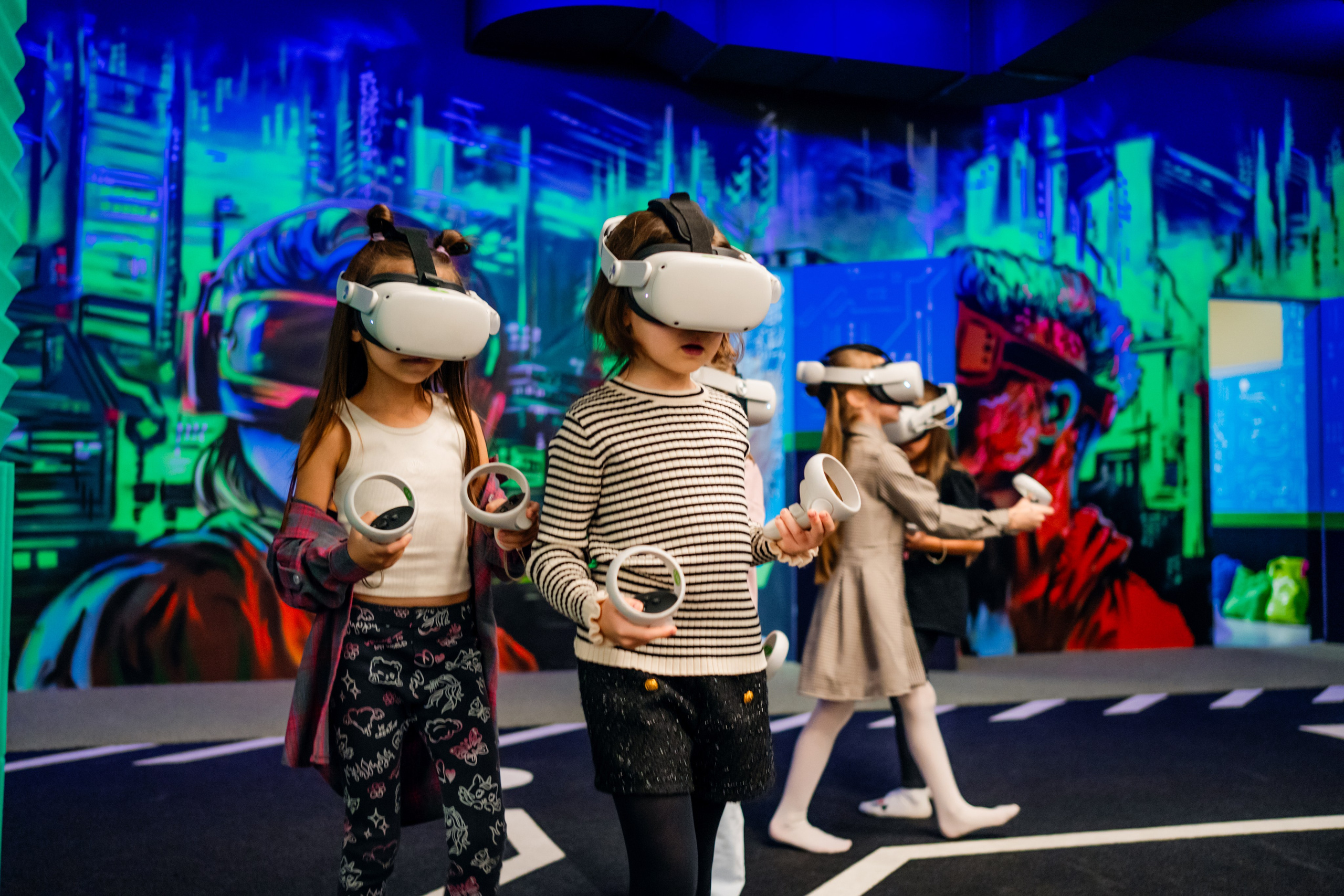 VR (September-October 2024). Felixtones