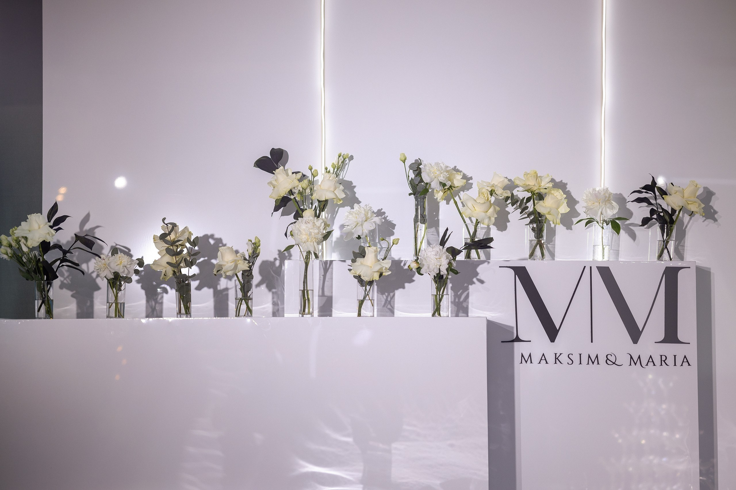 Ошибки в декоре президиума и столов гостей на свадьбе — советы свадебного фотографа в Самаре