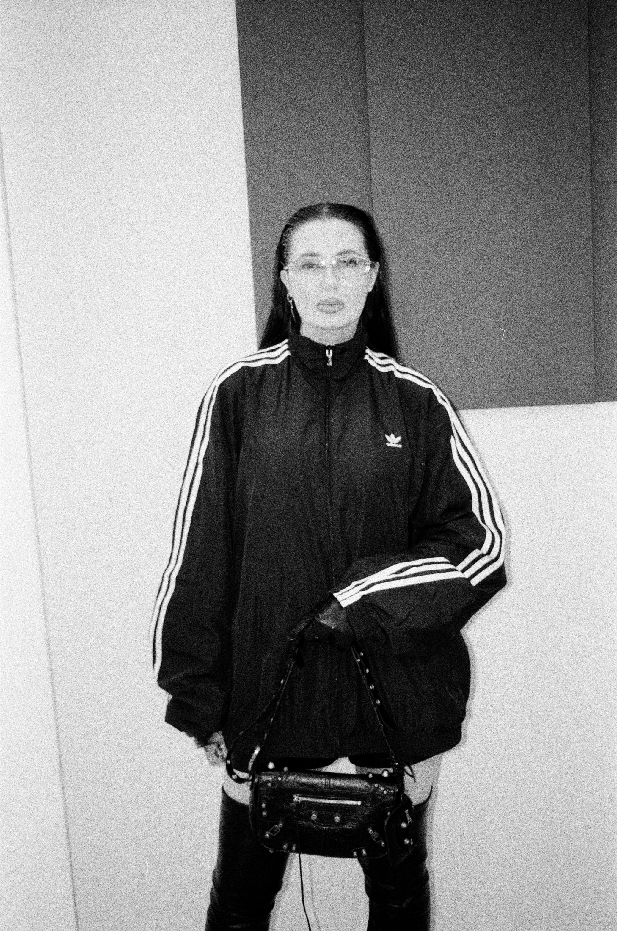 День 2. Плёночный фотограф Москва, Саша Звук