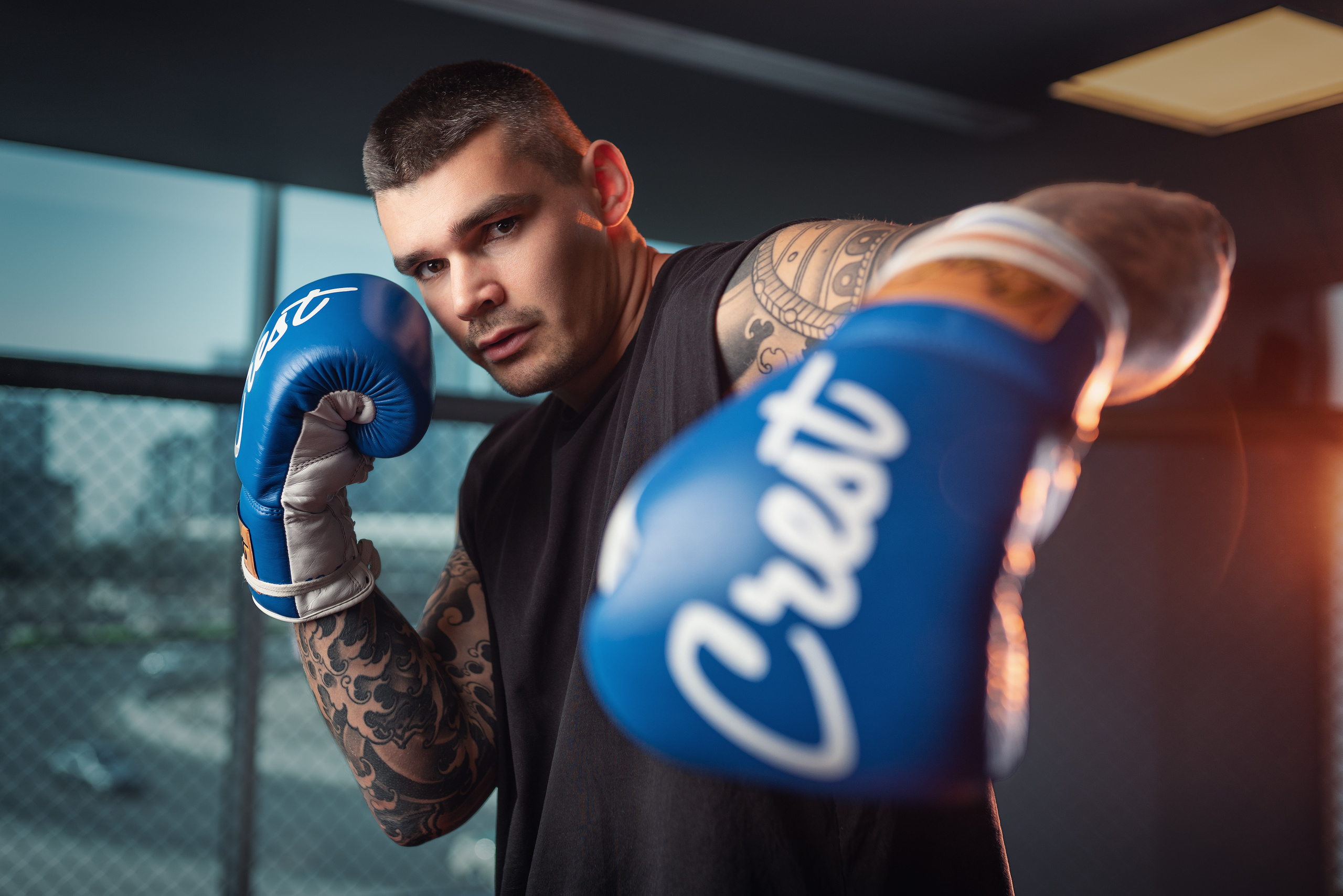 Advertising photographer in Dubai — Maxim Mitrofanov