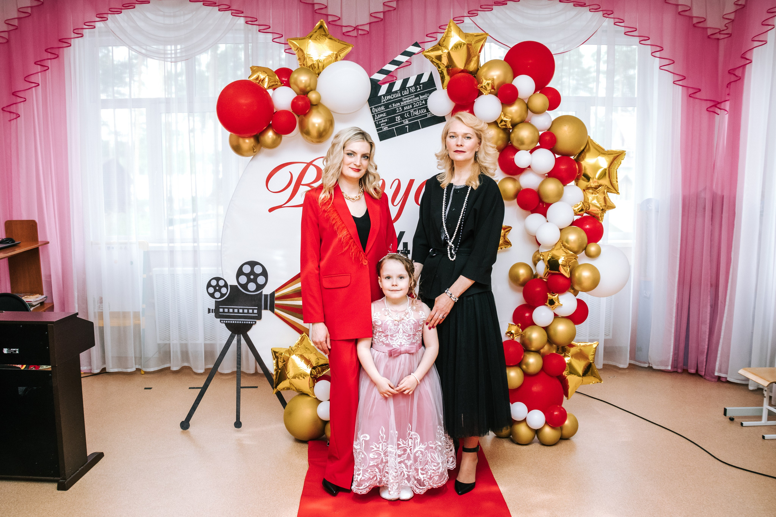 Фотограф на выпускной Детского сада Томск. Фотограф в Томске Дарья Пучкина