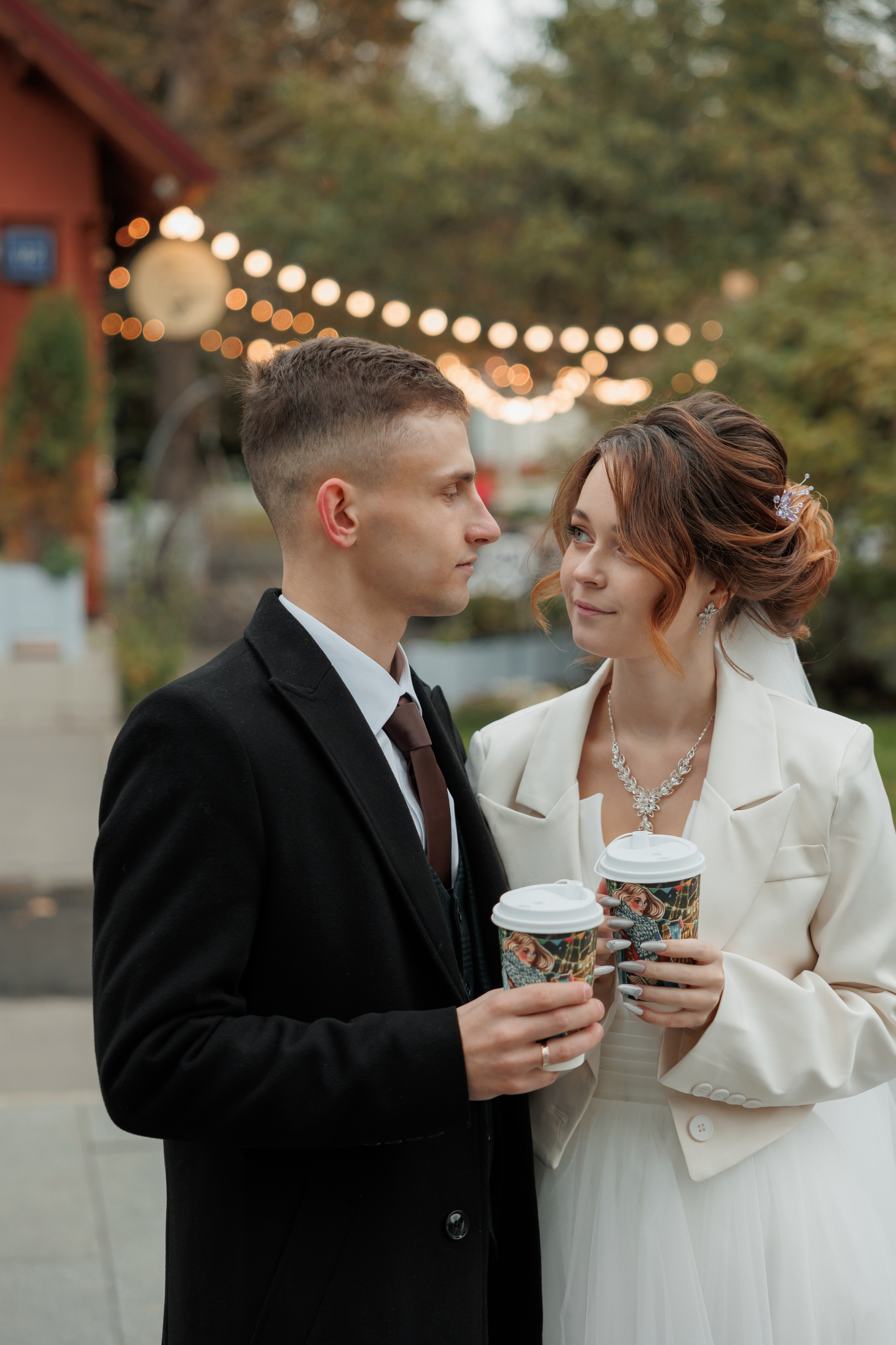 Константин и Дарья, ЗАГС ВДНХ, отель Soluxe, ресторан «Антик». Свадебный и репортажный фотограф (Москва, Королев и другие)