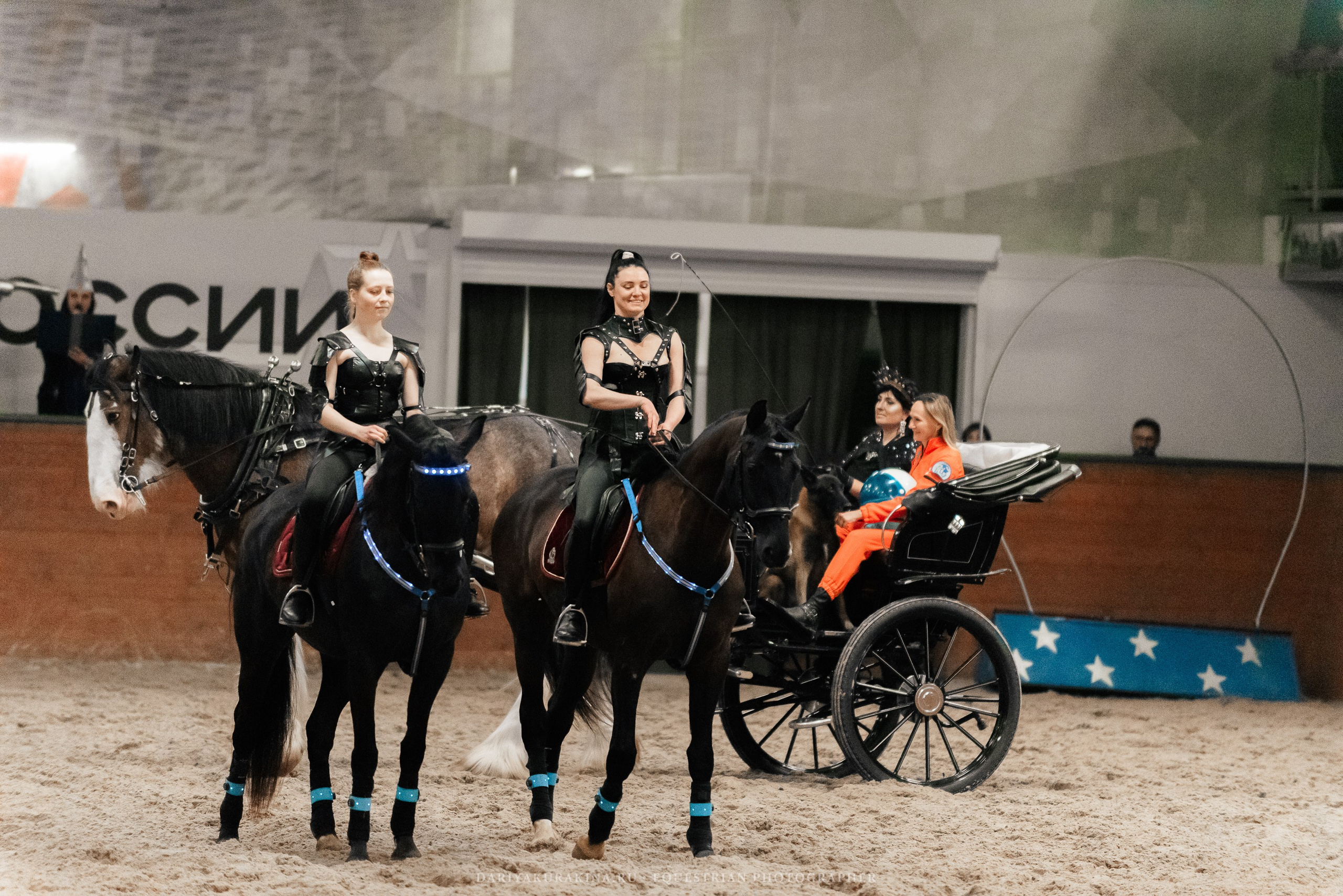 Конное представление «Дыхание Звёзд». Конный фотограф Куракина Дарья • Фотосессии с лошадьми
