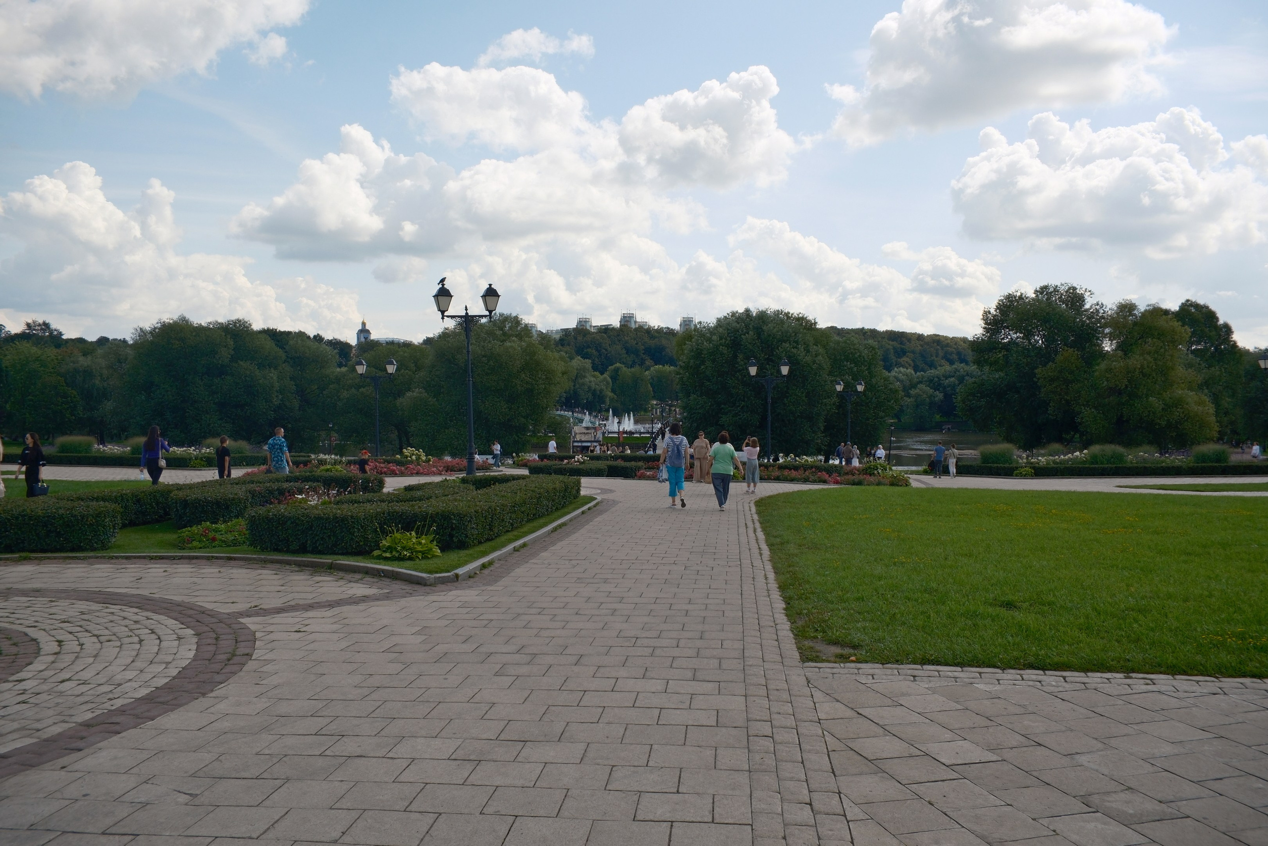 Царицыно 10.08.2025. Улица, люди, жизнь…