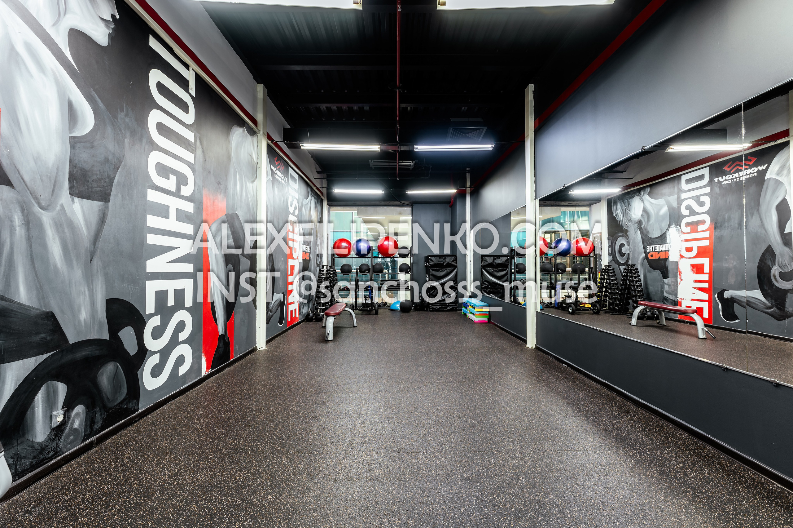 WORKOUT Достык 18. Фотограф интерьера недвижимости и архитектуры в Астане