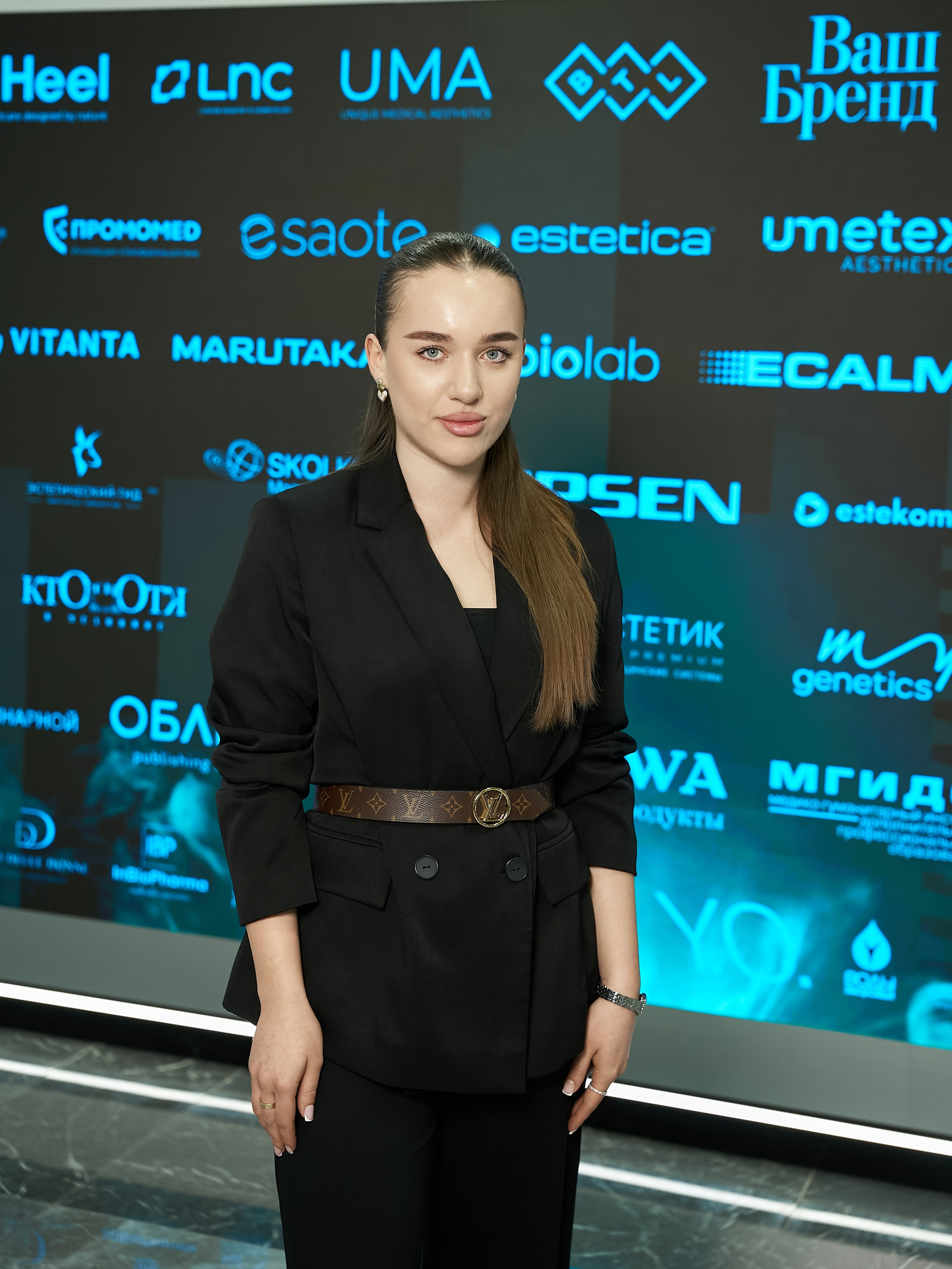 ПРЕСС ВОЛЛ. PRO-AGELESS