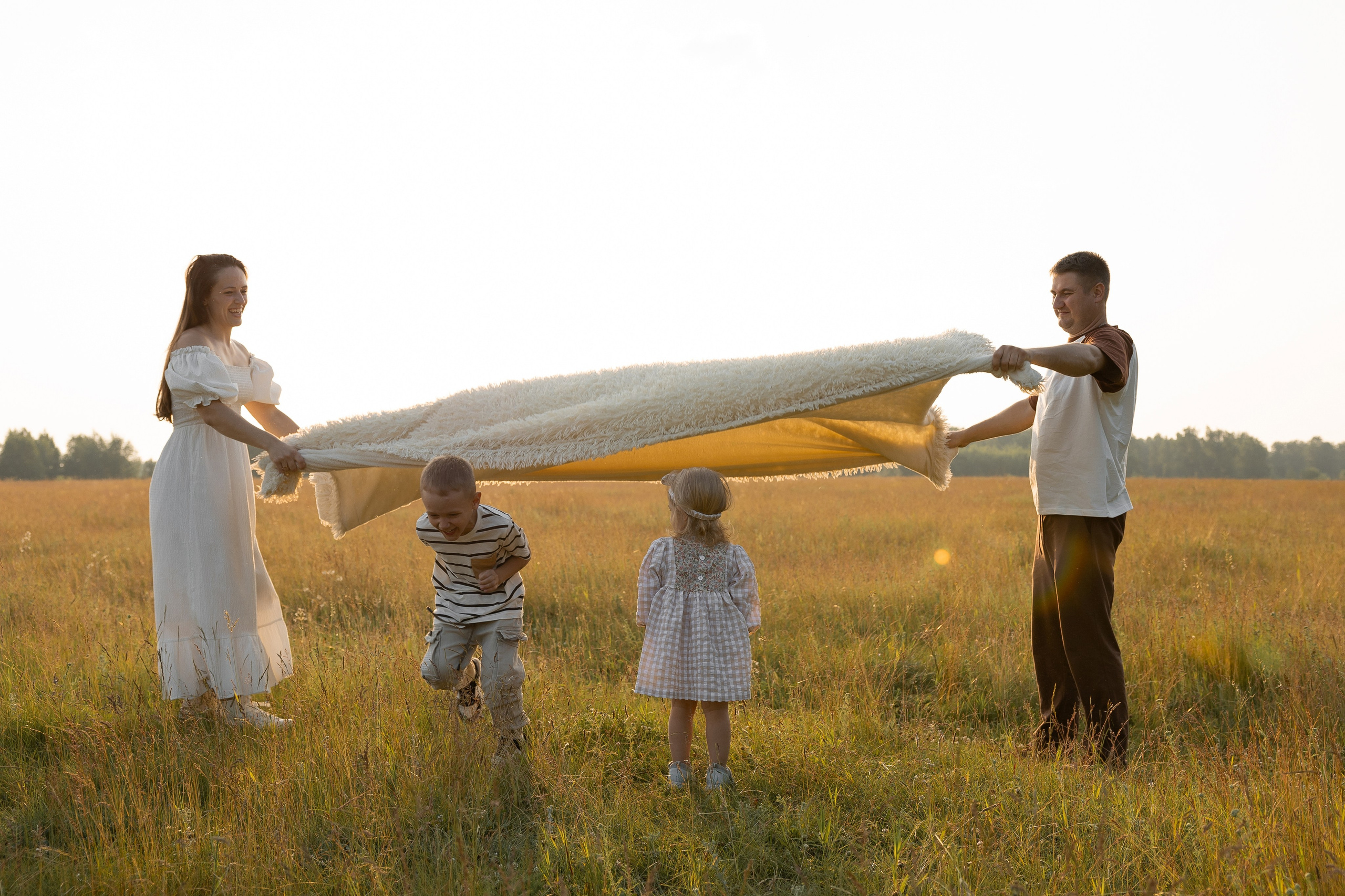 В поле. Семейный и свадебный фотограф в Челябинске Мария Леонтьева