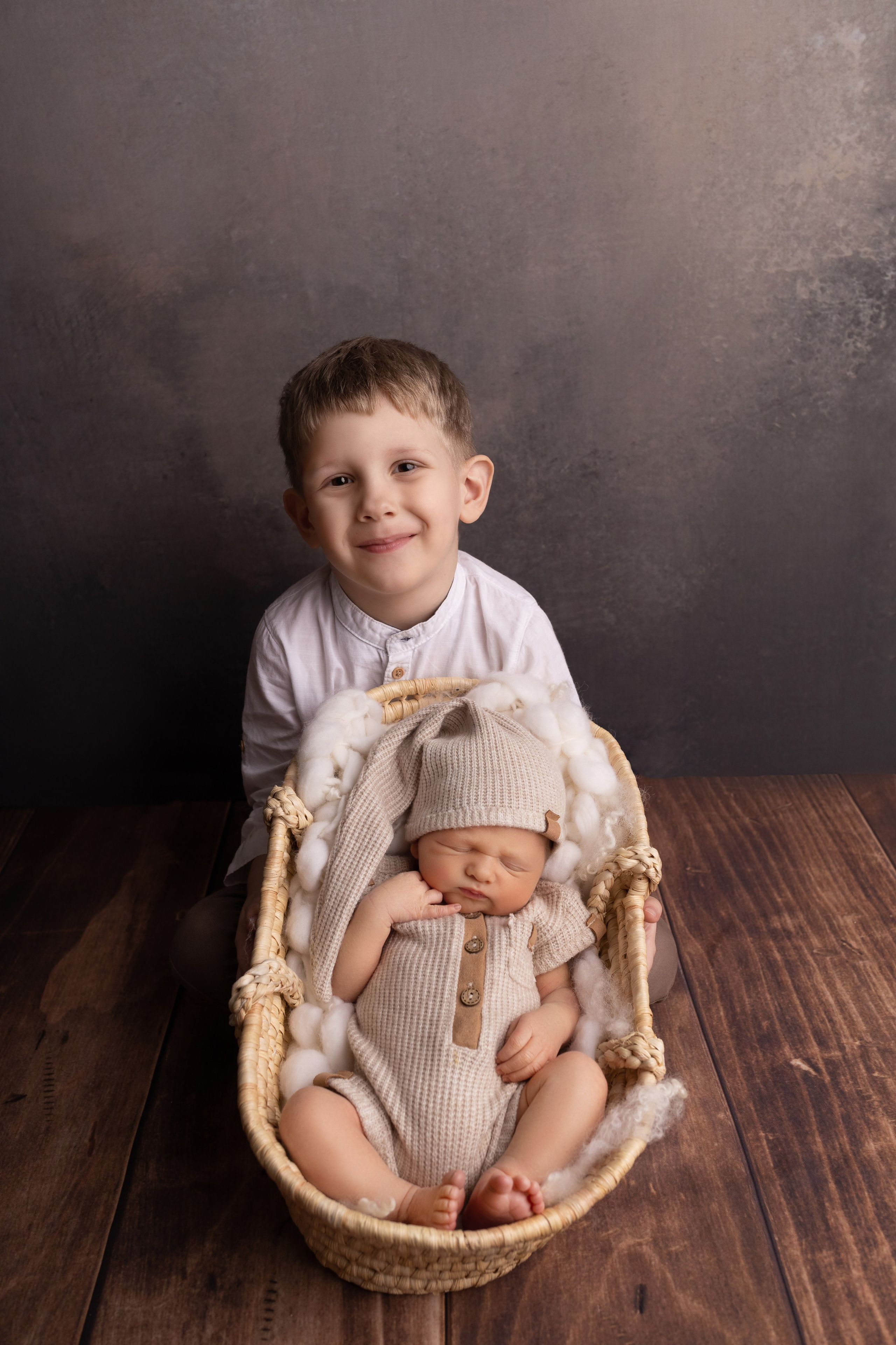 Семейные кадры от Elvira Kamaeva. Фотограф новорожденных малышей в Омске и Омской области Эльвира Камаева