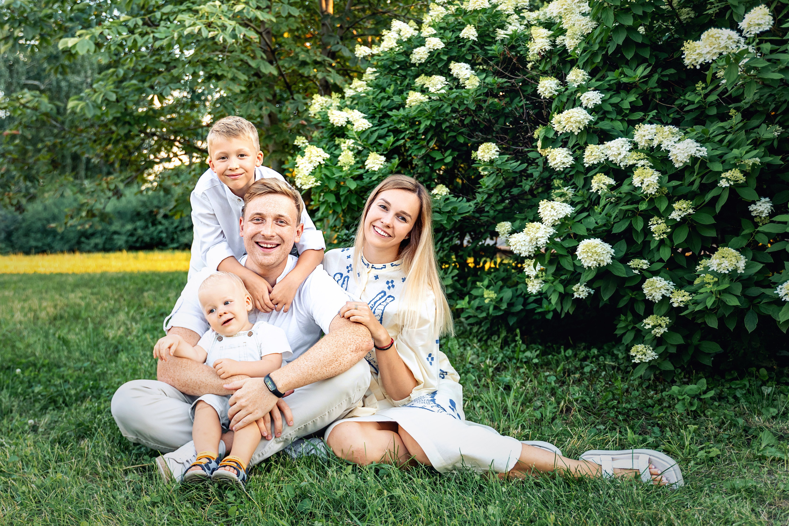 Семейная прогулка в парке Музеон на закате. Фотограф \ Видеограф на Крещение, Венчание Москва| Семейные съемки