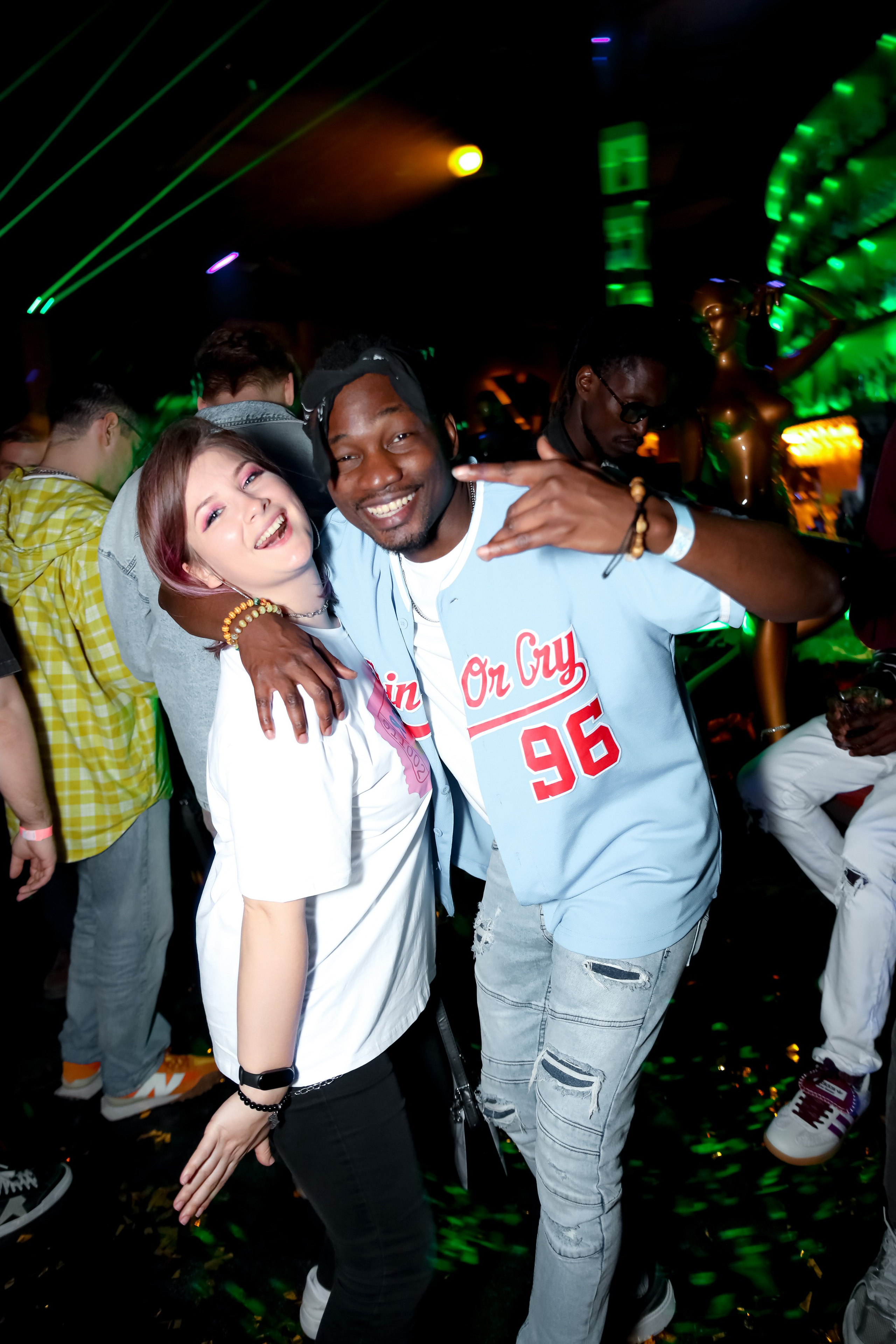 LA night & Fiji wave. 2000’s